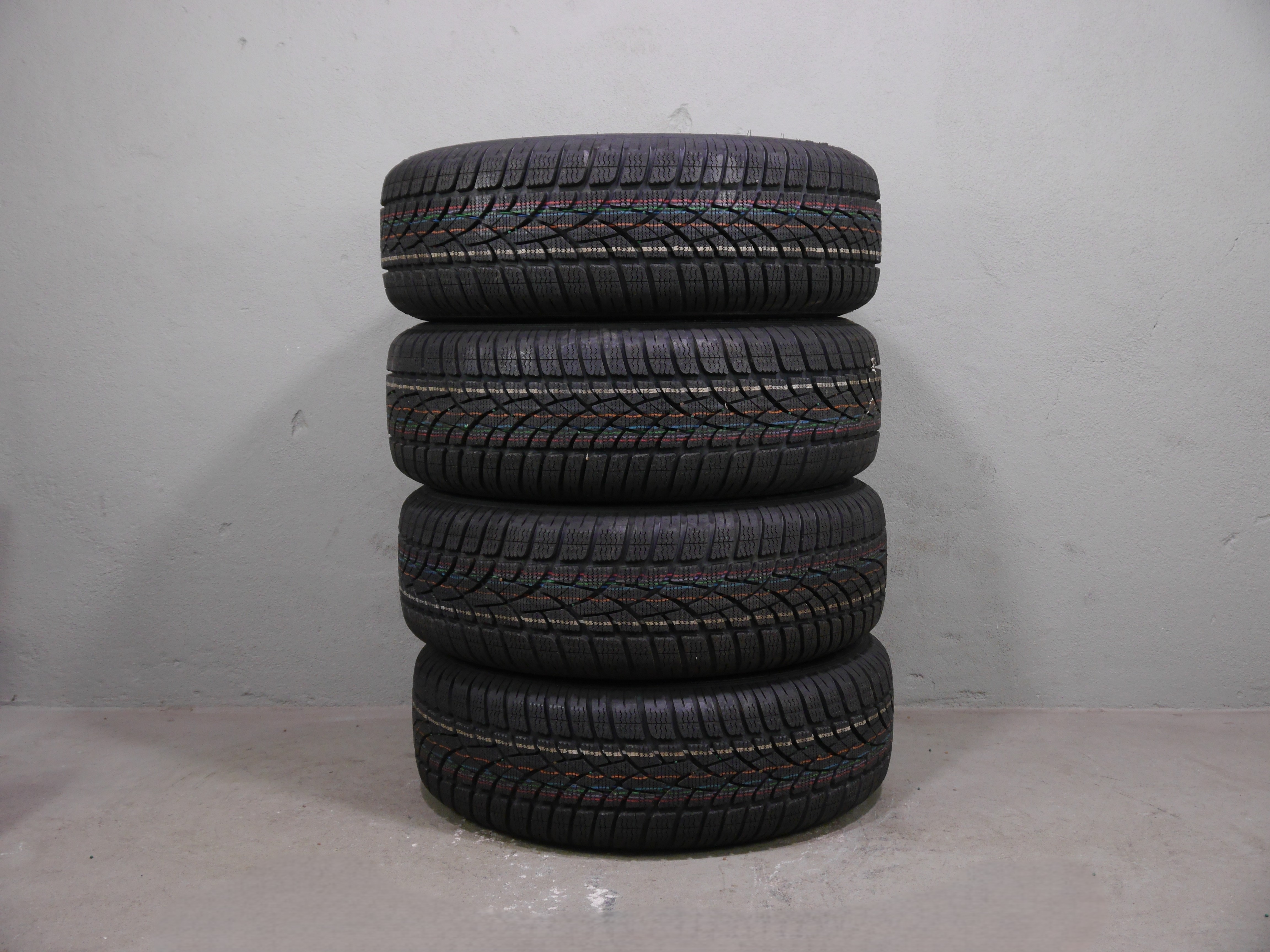 VW T6.1 California Stahlradsatz – Winter 215/60 R17 104/102H - 7E0601027B