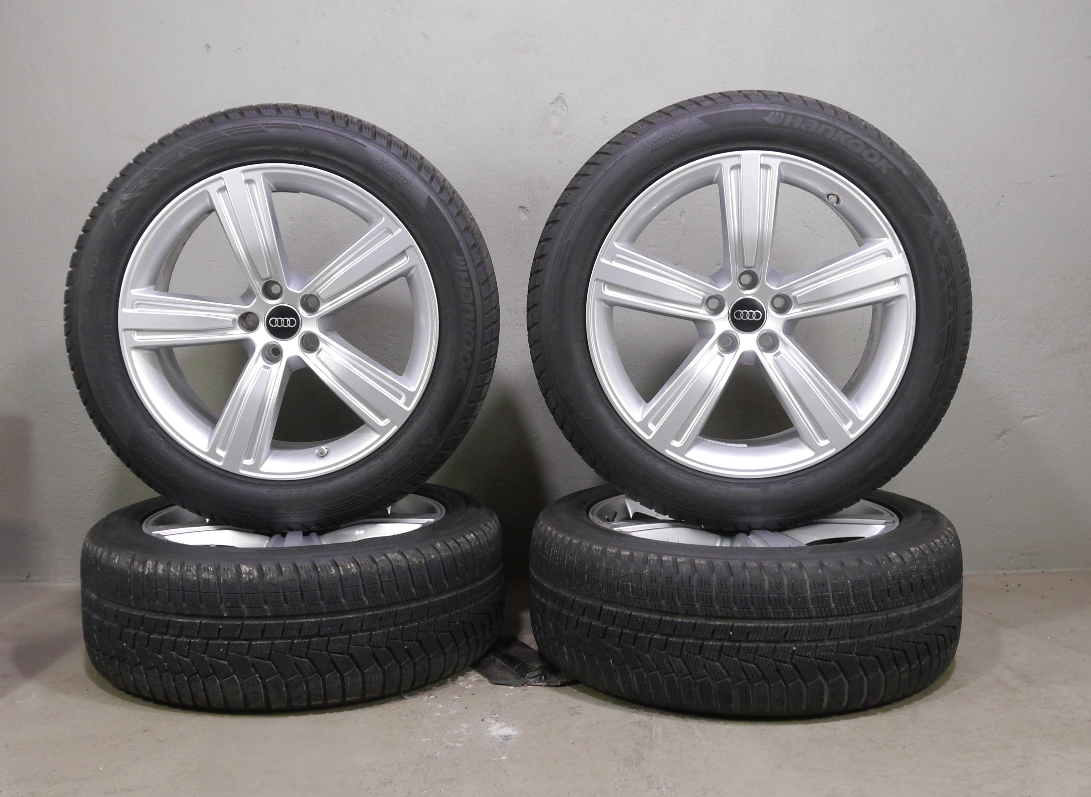 Audi A8 Aluradsatz – Winter 235/50 R19 103H – 4N0601025J