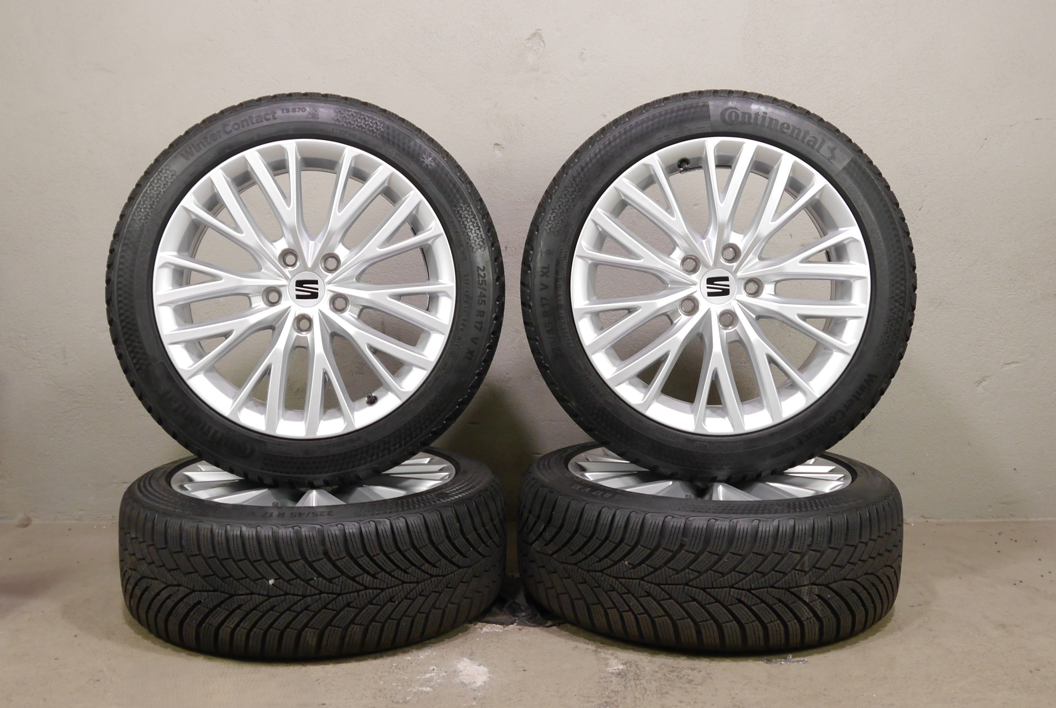 Seat Leon (5F) Aluradsatz – Winter 225/45 R17 94V – 5FA601025B