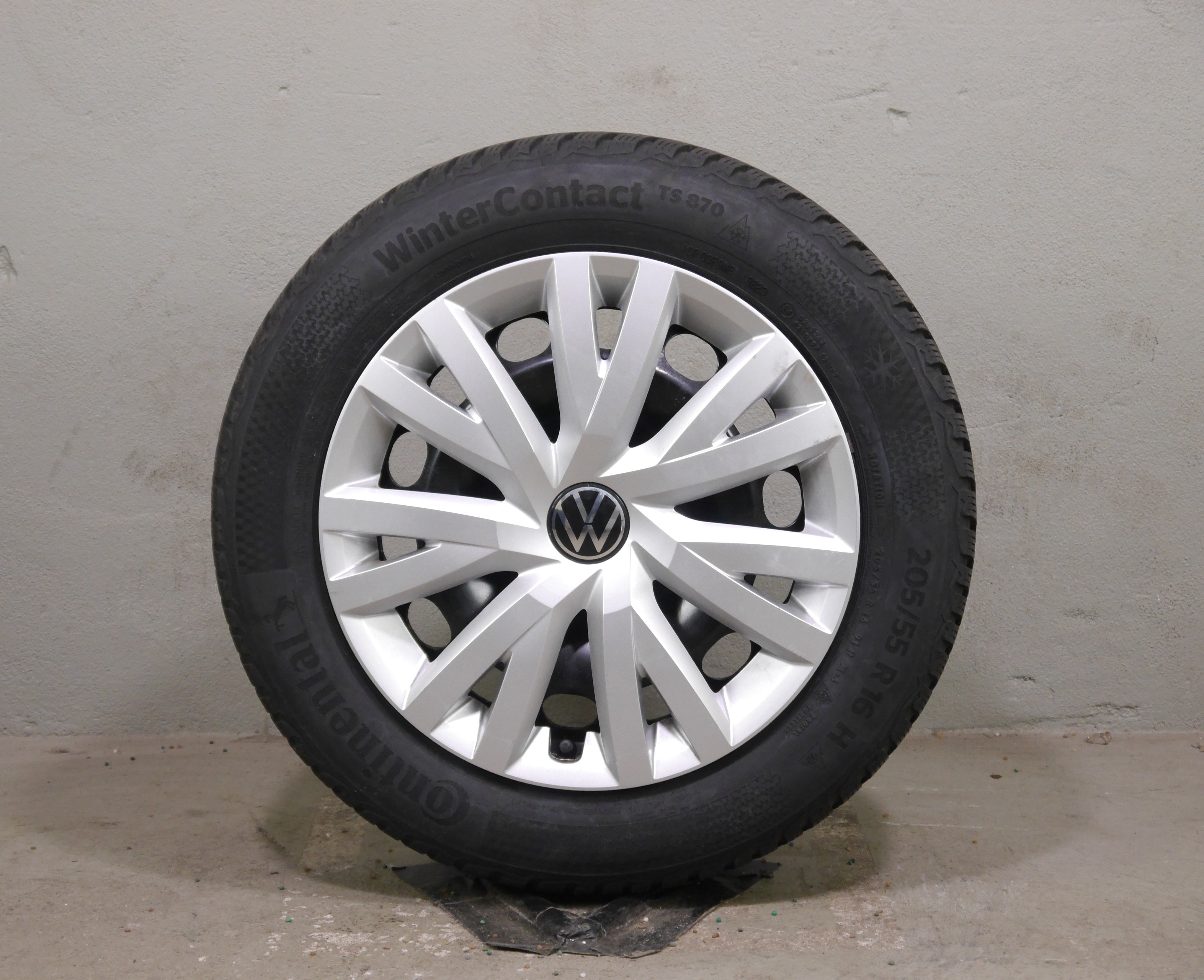 VW Golf Stahlradsatz – Winter 205/55 R16 91H – 5Q0601027BQ