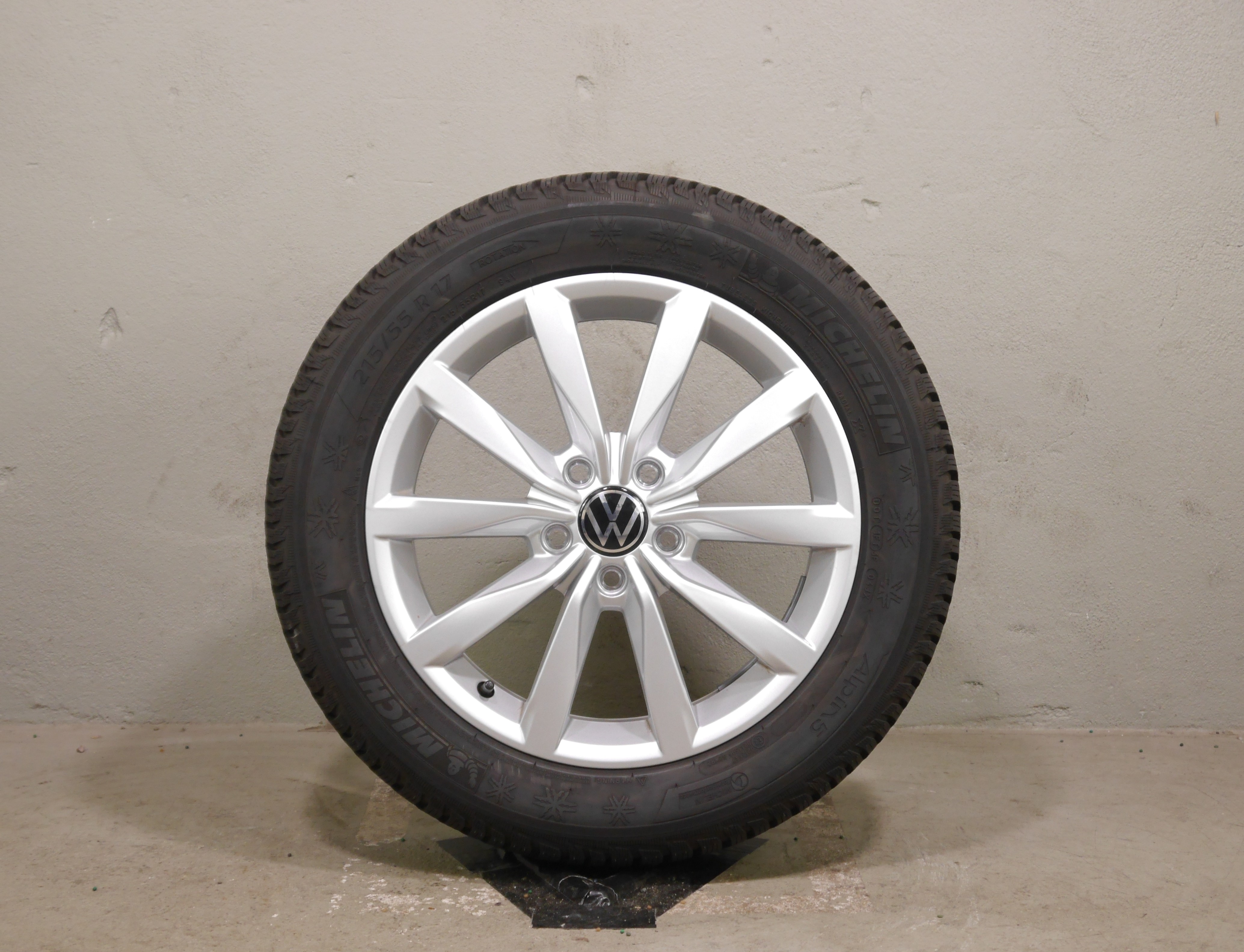 Volkswagen T-ROC Aluradsatz - Winter 215/55 R17 94V  5G0601025K