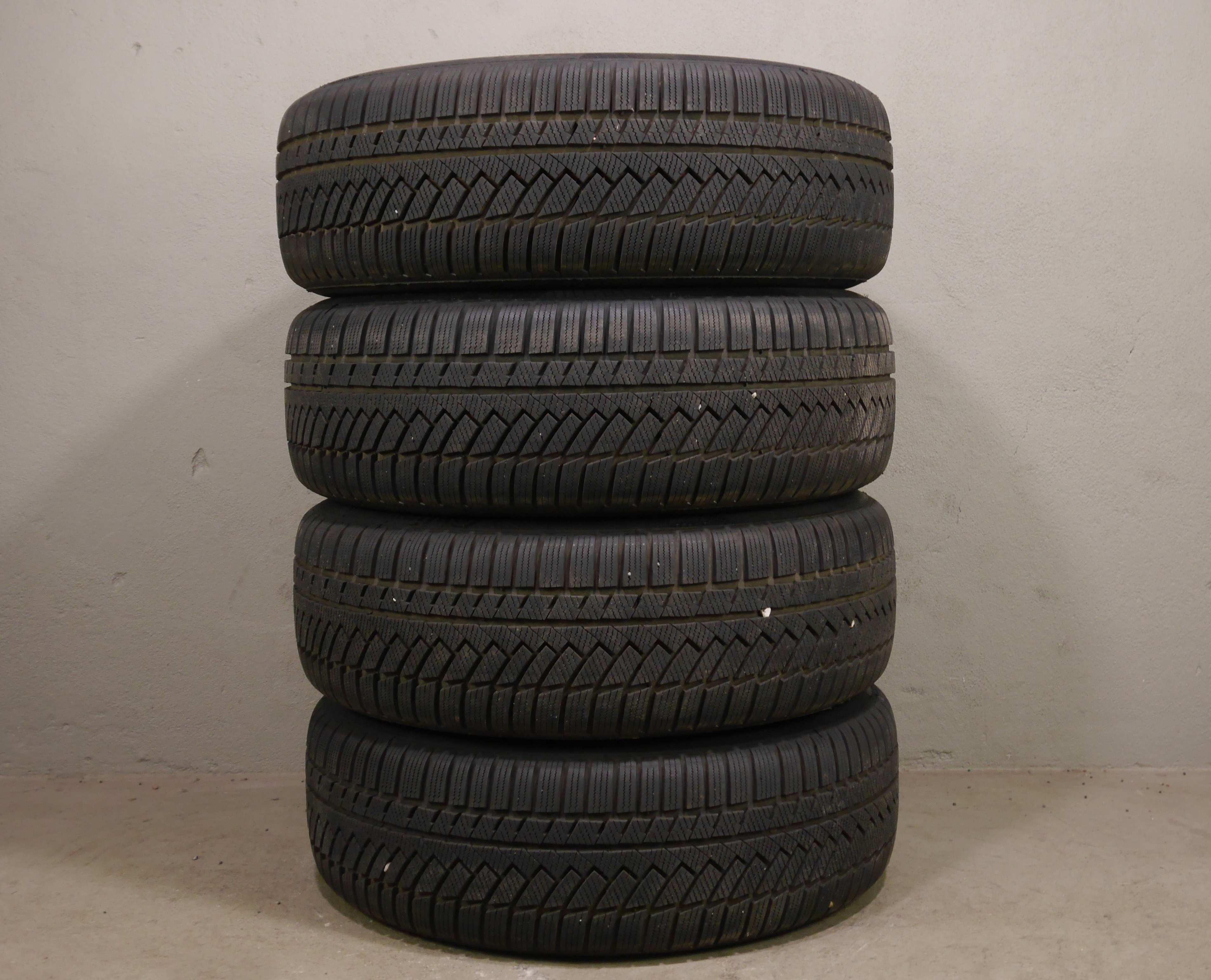 Audi Q5 Aluradsatz – Winter 255/45 R20 101V (AO) – 80A601025L