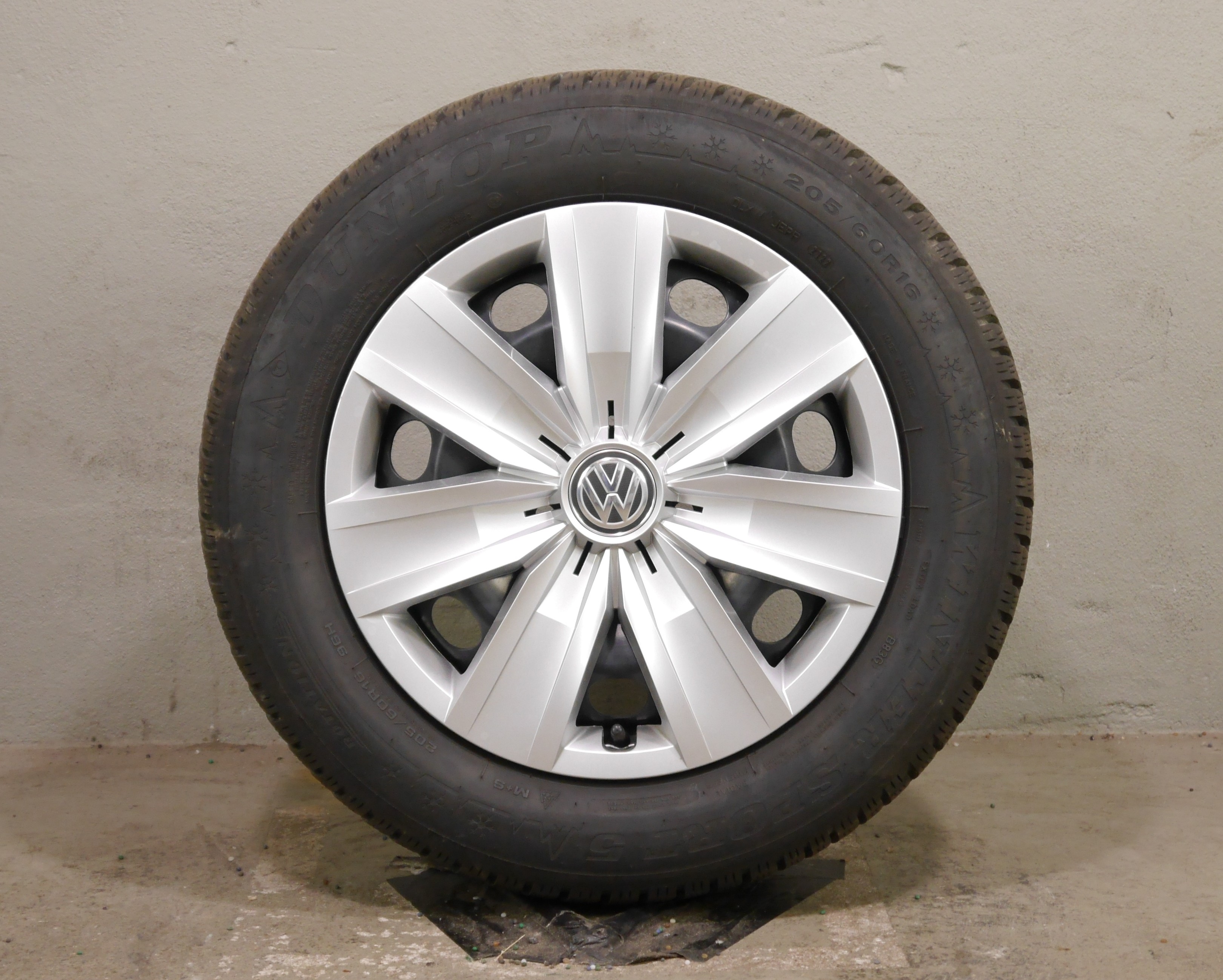VW T-Roc Stahlradsatz – Winter 205/60 R16 96H – 5Q0601027CJ/CK