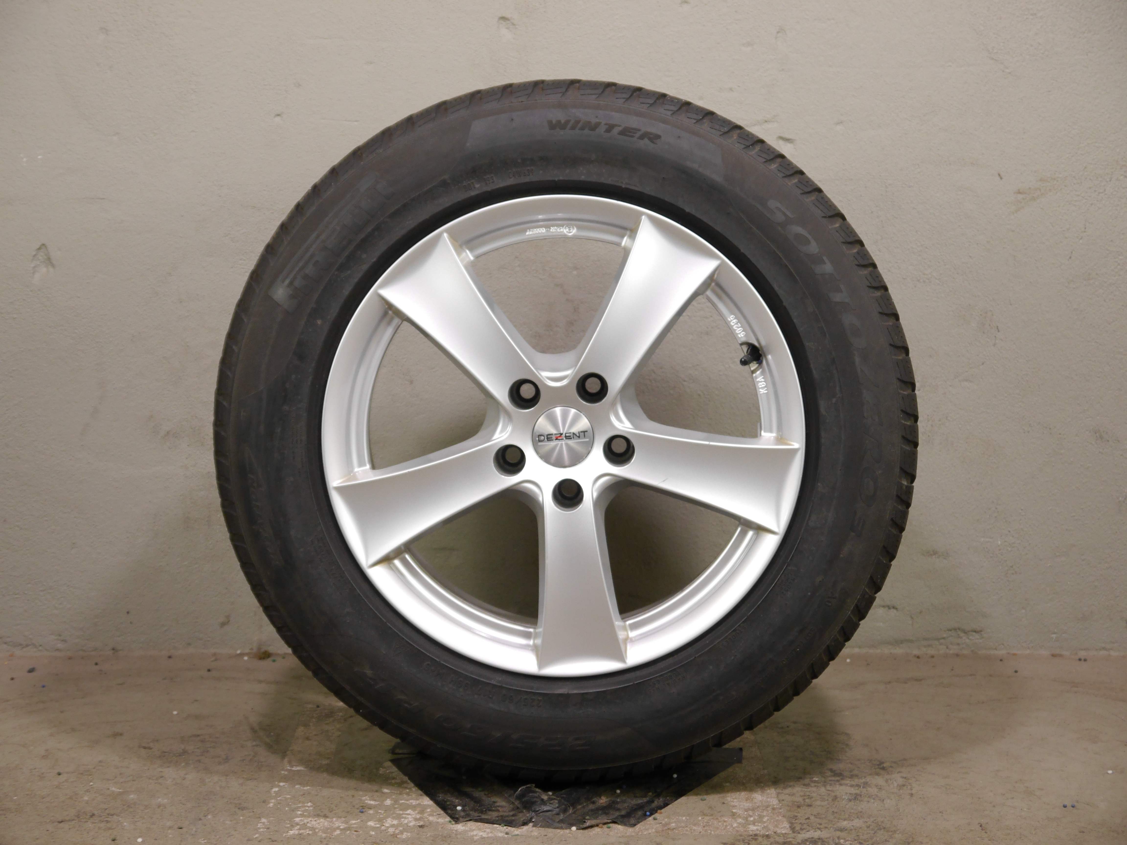 Audi A6 Aluradsatz – Winter 225/60 R17 99H (AO) – KBA50295
