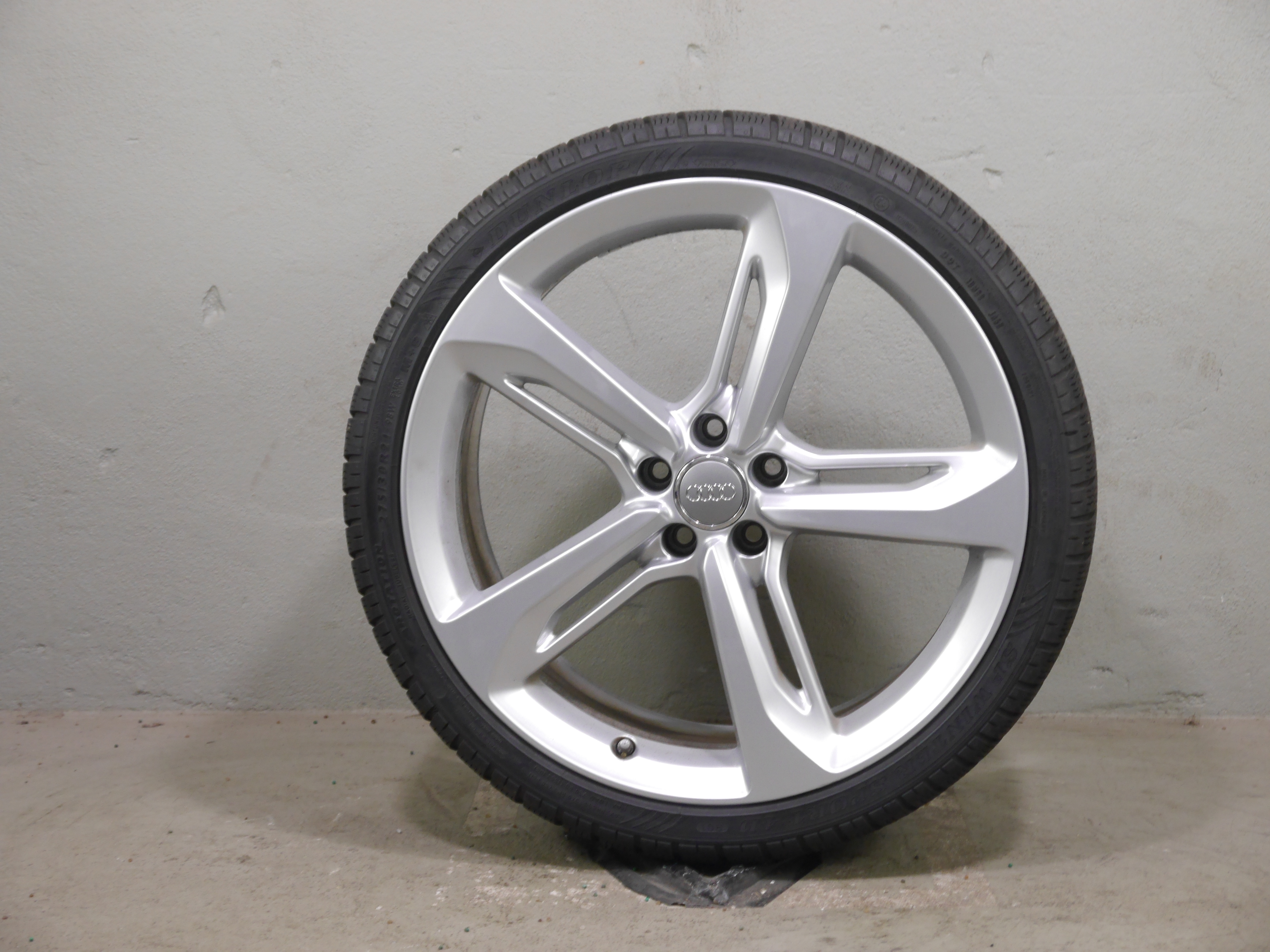 Audi A7 4G Sportback Aluradsatz – Winter 275/30 R21 98W (R01) – 4G8601025AP mit RDKS