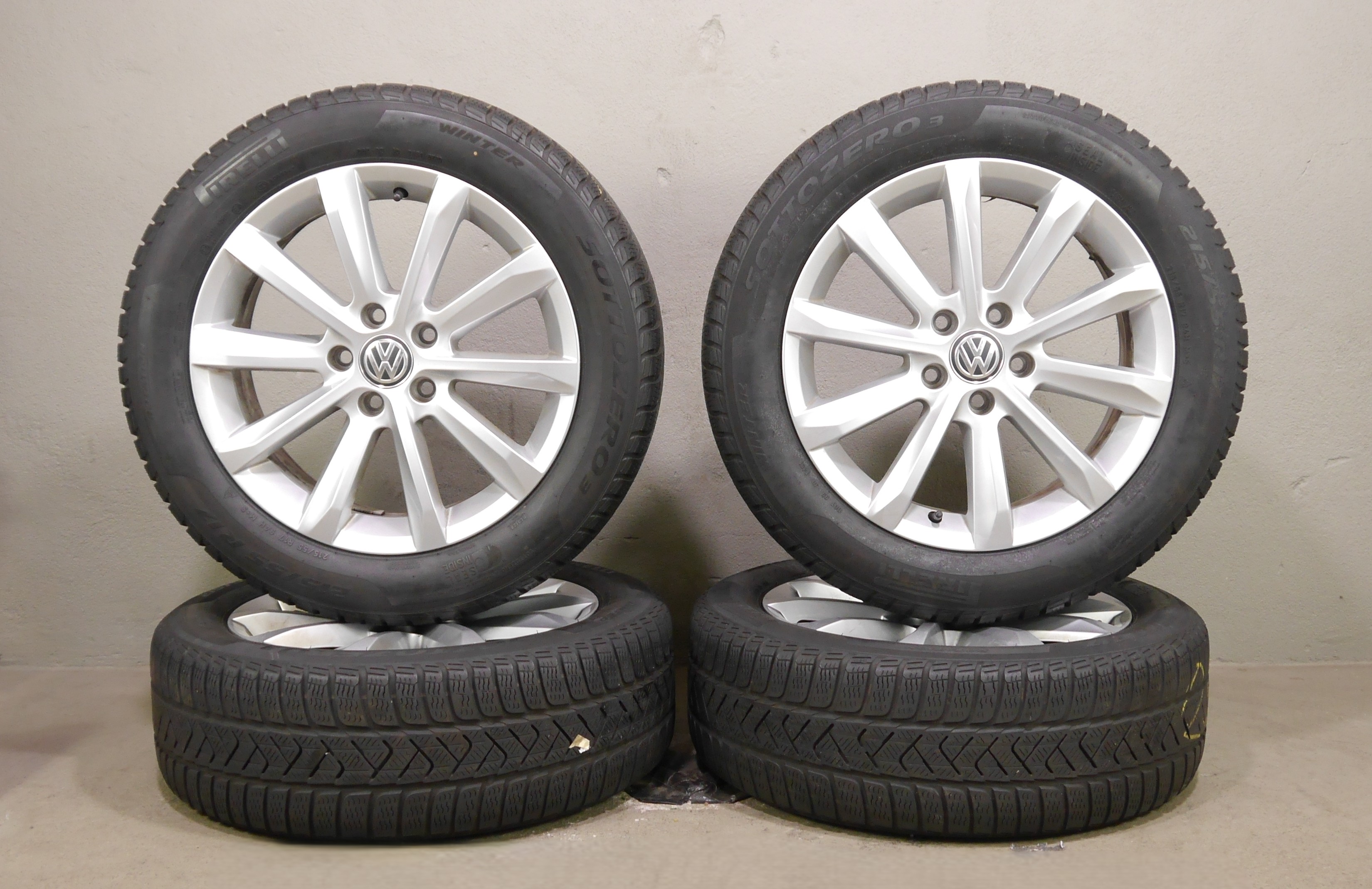 VW Passat B8 Aluradsatz – Winter 215/55 R17 94H – 3G0601025C SEAL