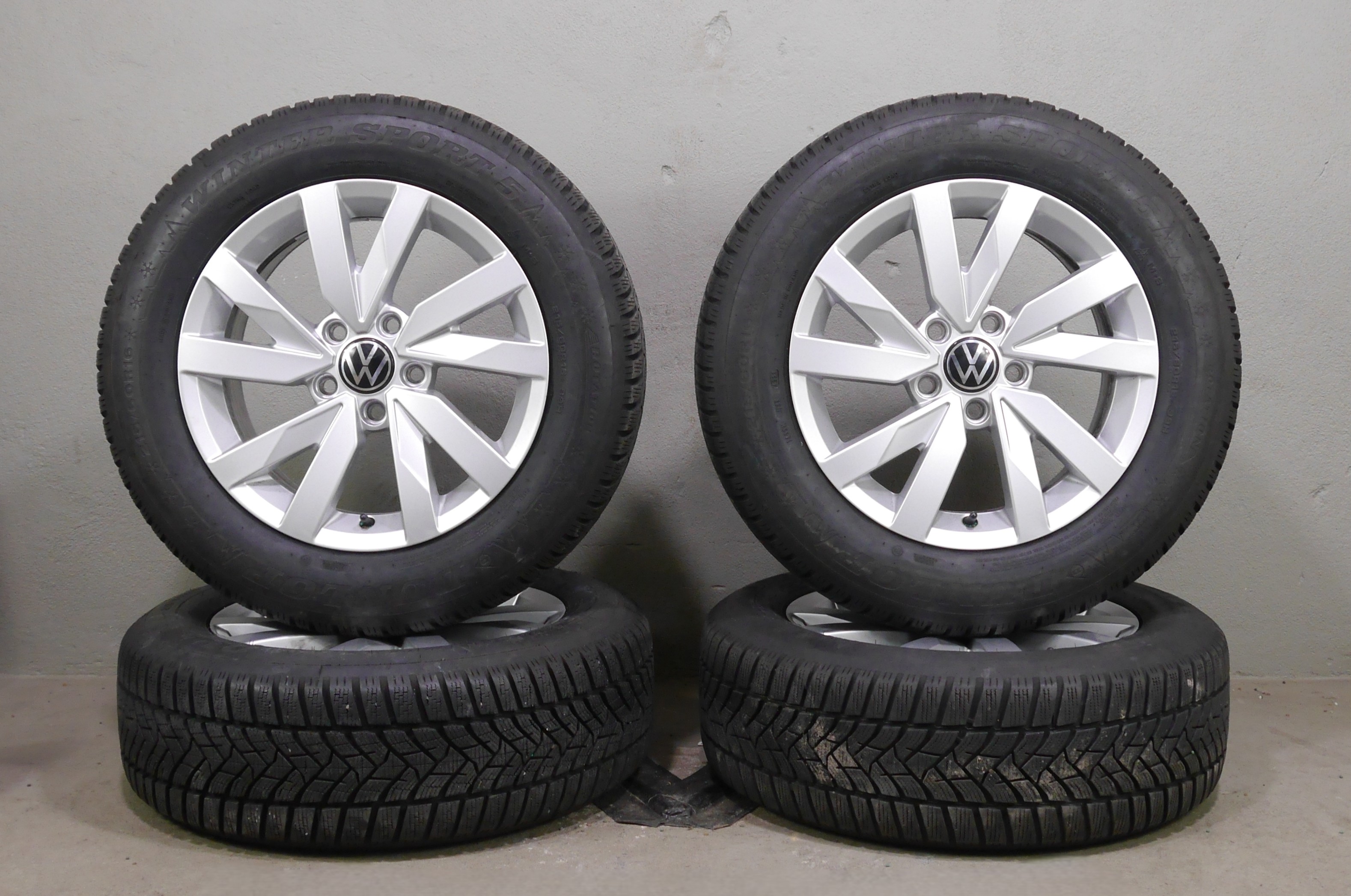 VW Passat Variant Aluradsatz – Winter 215/60 R16 95H – 3G0601025BJ