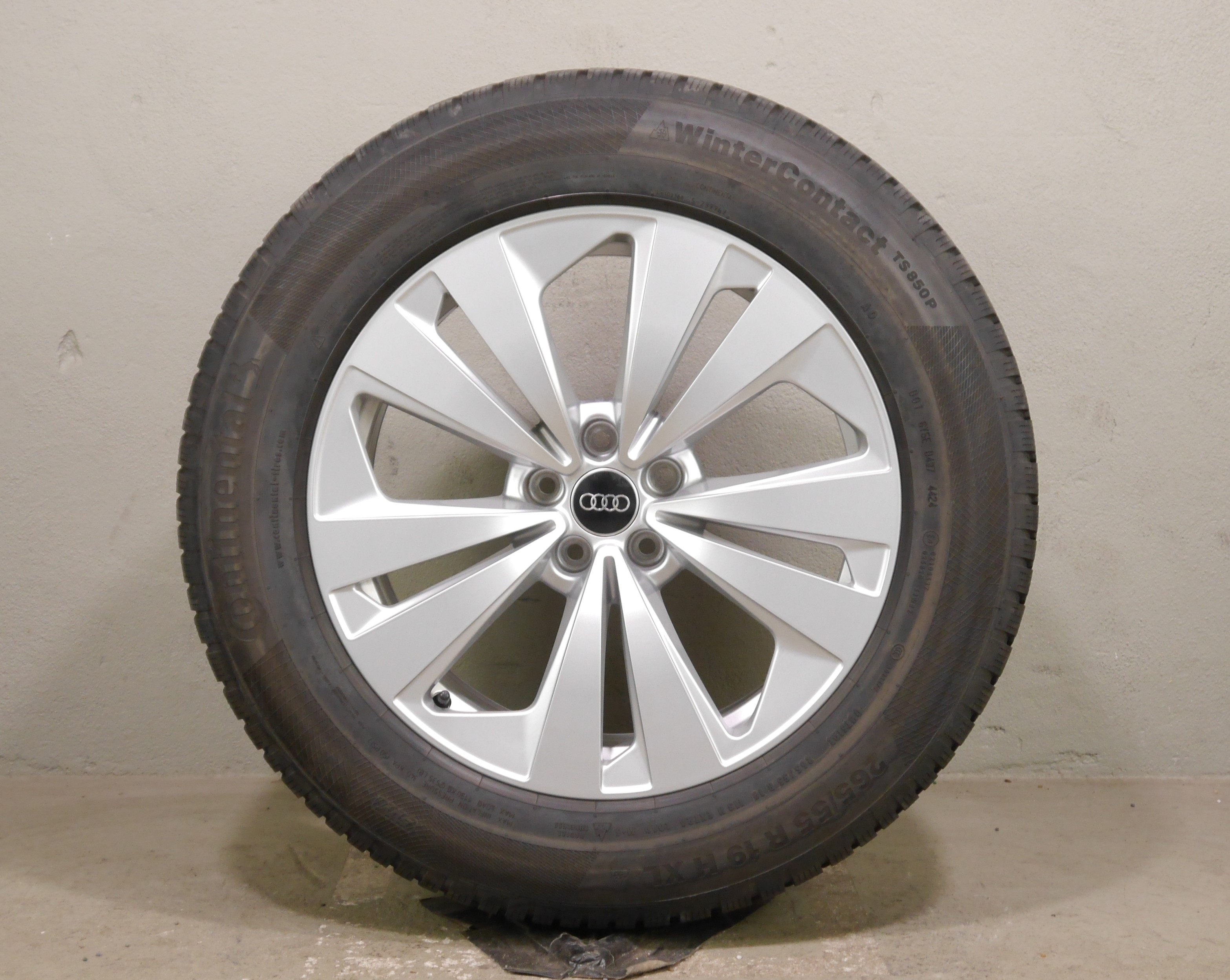 Audi Q8 Aluradsatz – Winter 265/55 R19 113H (AO) – 4M0601025-
