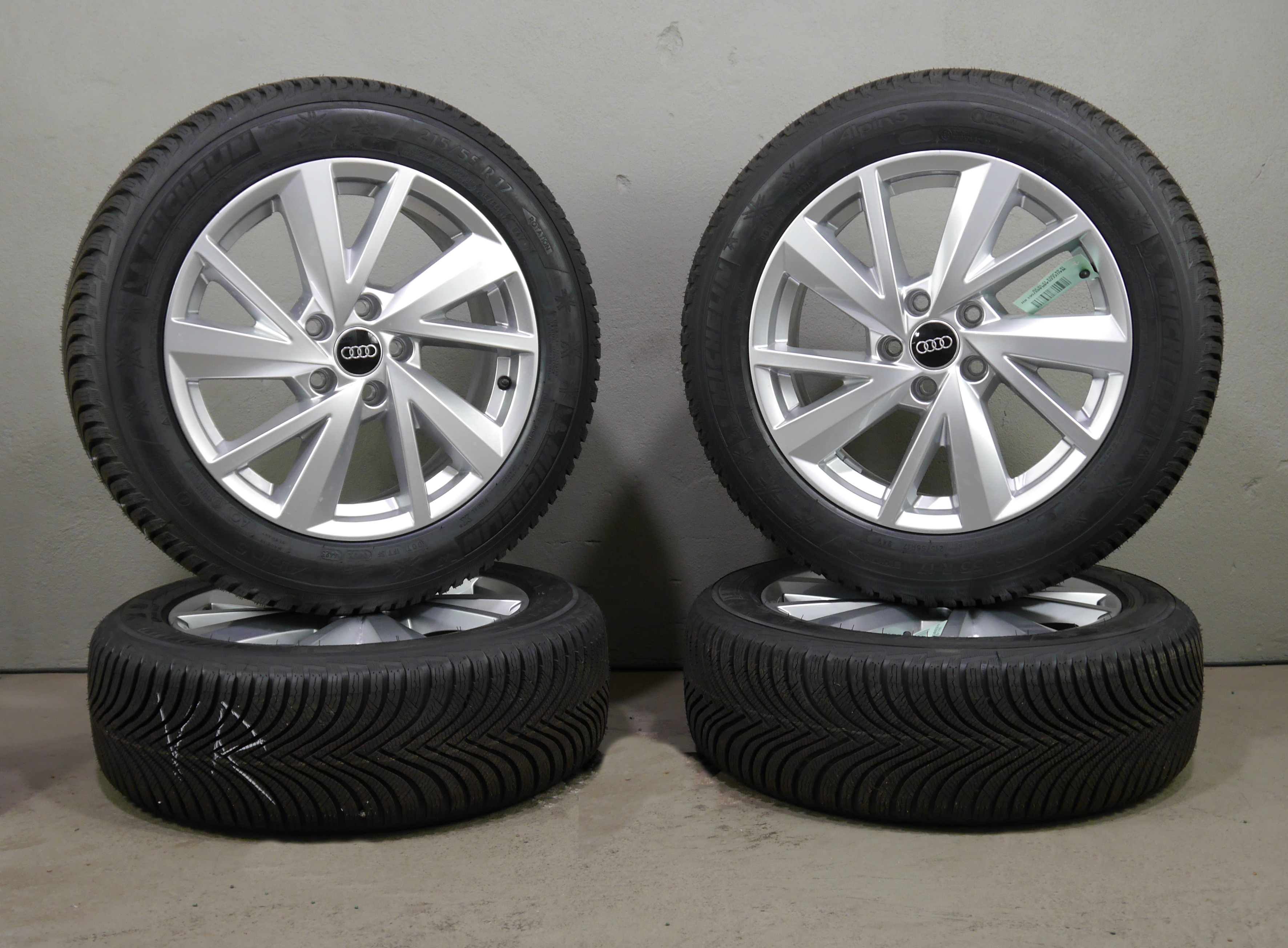 Audi Q2 Aluradsatz – Winter 215/55 R17 94V (AO) – 81A601025C  