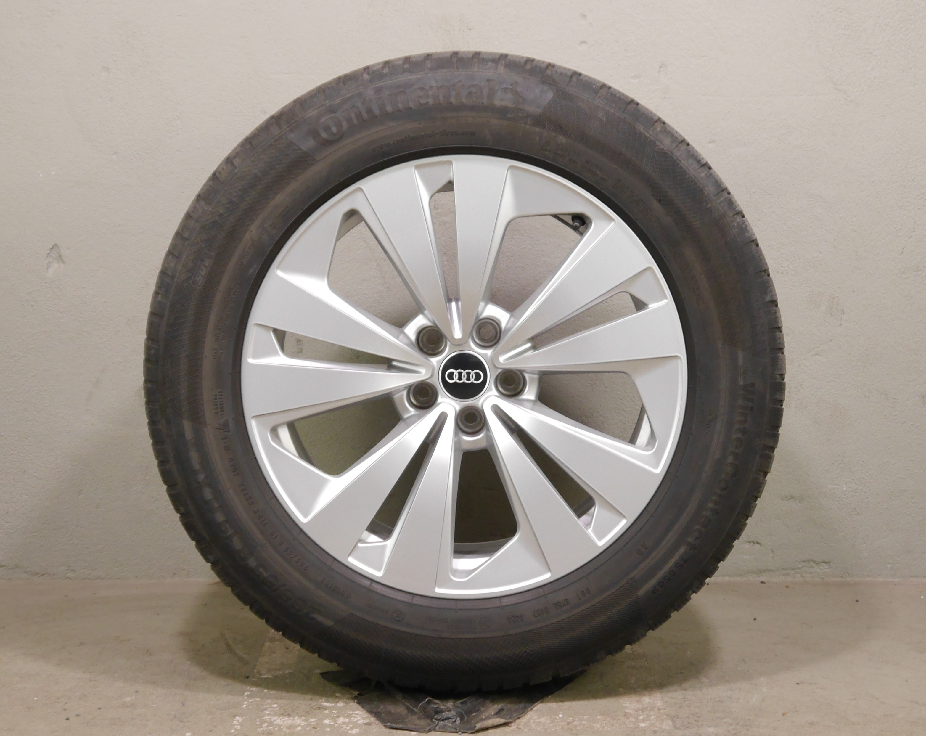 Audi Q8 Aluradsatz – Winter 265/55 R19 113H (AO) – 4M0601025-