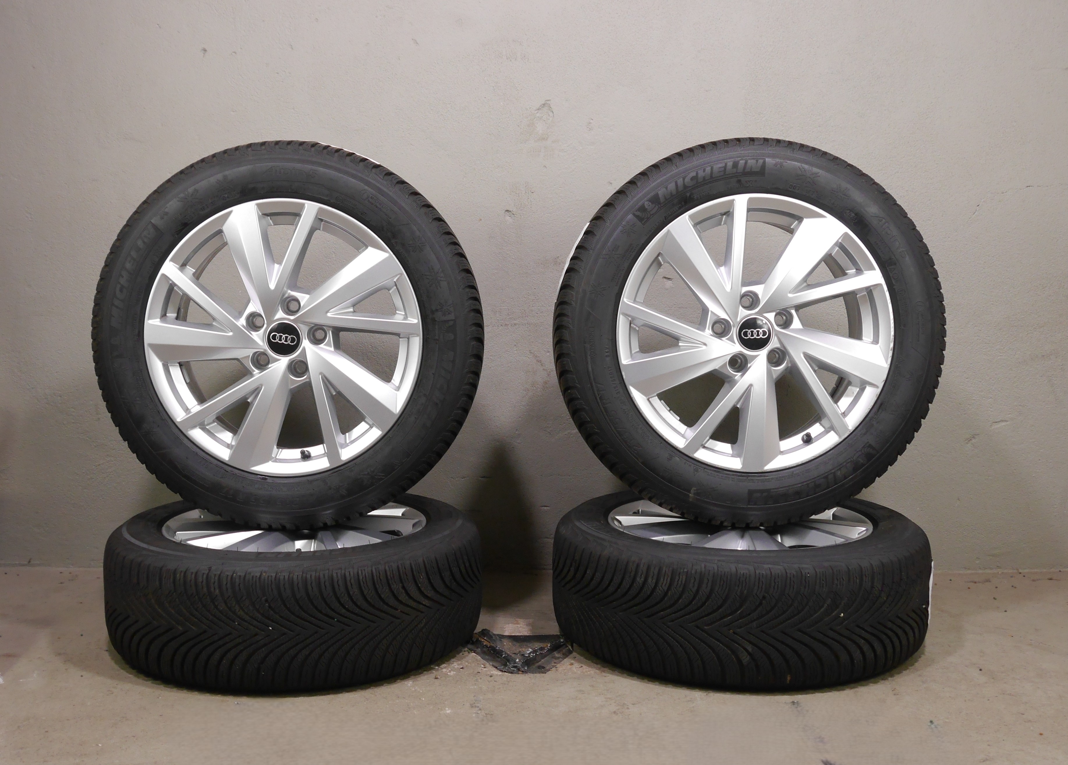 Audi Q2 Aluradsatz – Winter 215/55 R17 94V (AO) – 81A601025C