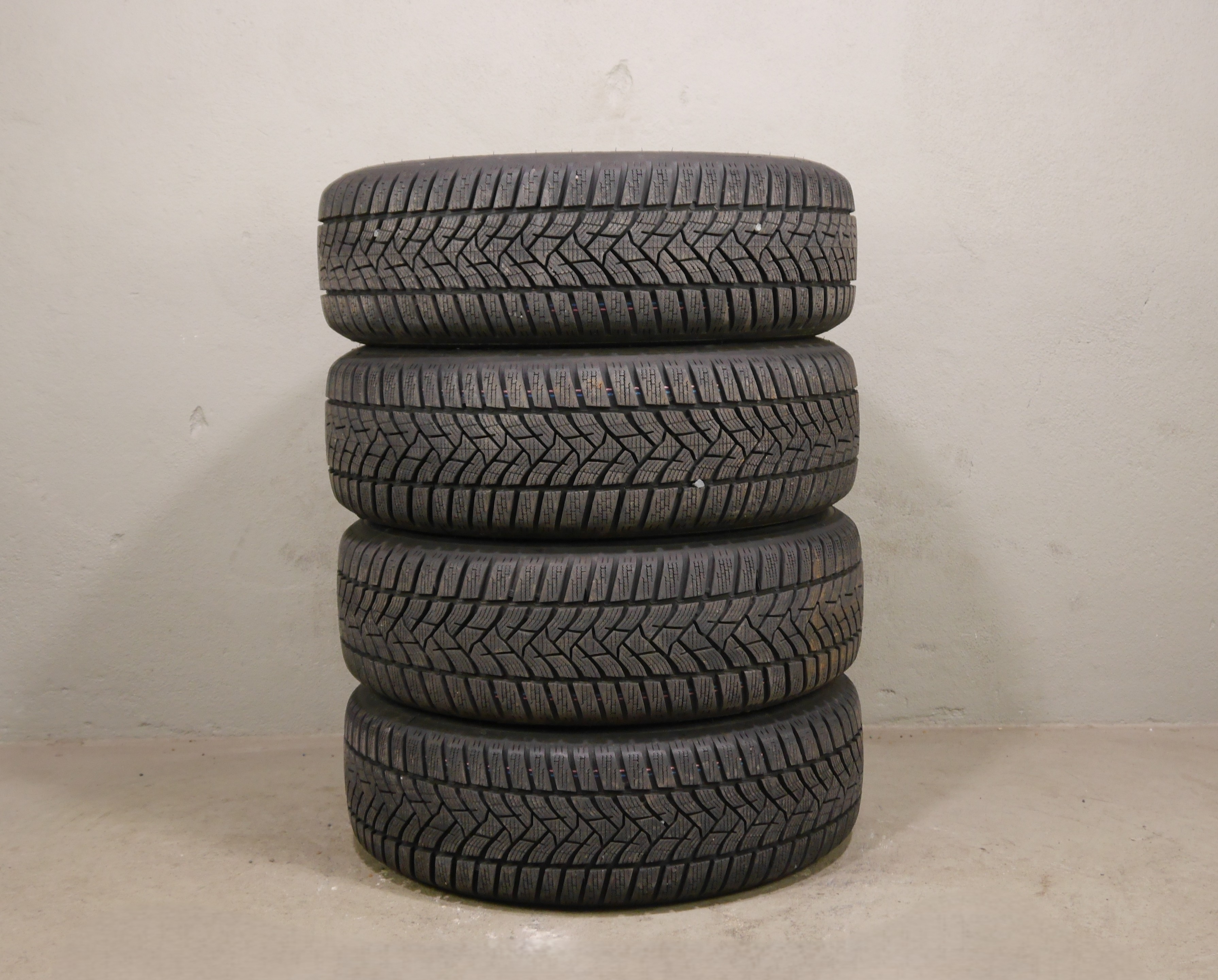 VW T-Roc Stahlradsatz – Winter 205/60 R16 96H – 5Q0601027AM