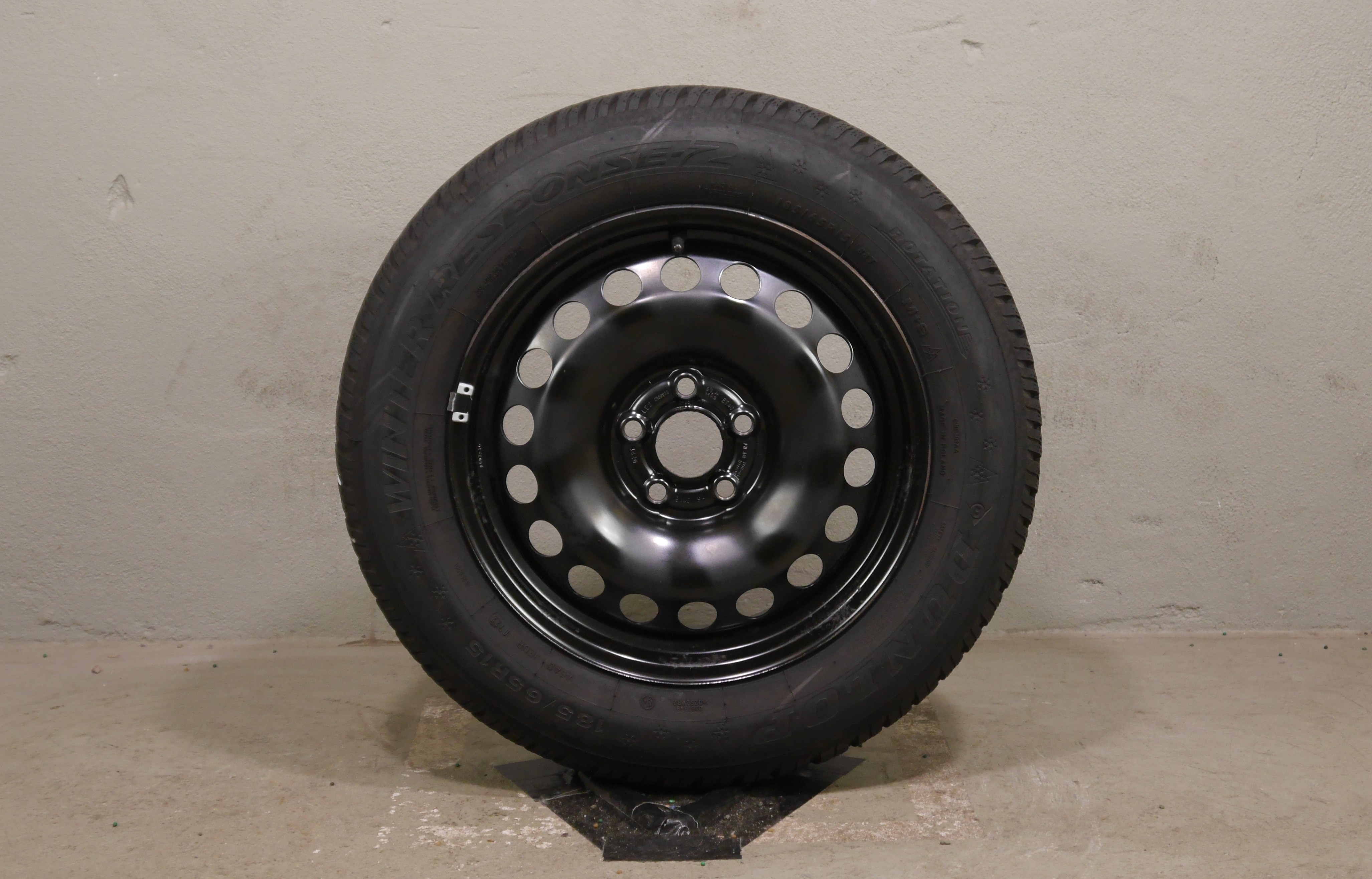 VW Polo AW Audi A1 Skoda Fabia – Stahlradsatz Winter 185/65 R15 88T – 2Q0601027AG/AH