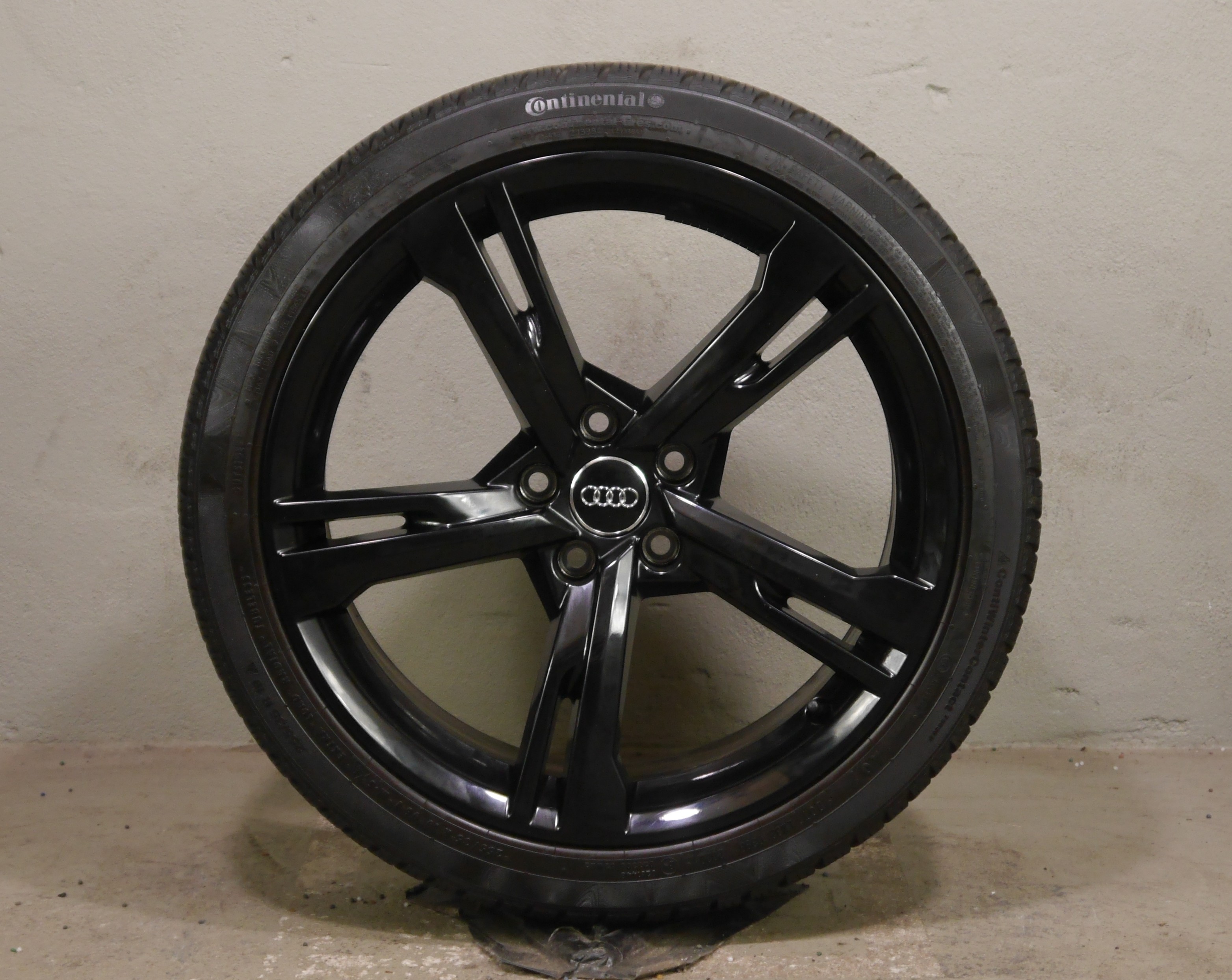 Audi A5/S5 (8W) Sportback Aluradsatz – Winter 255/35 R19 96V(AO) – 8W0071499B