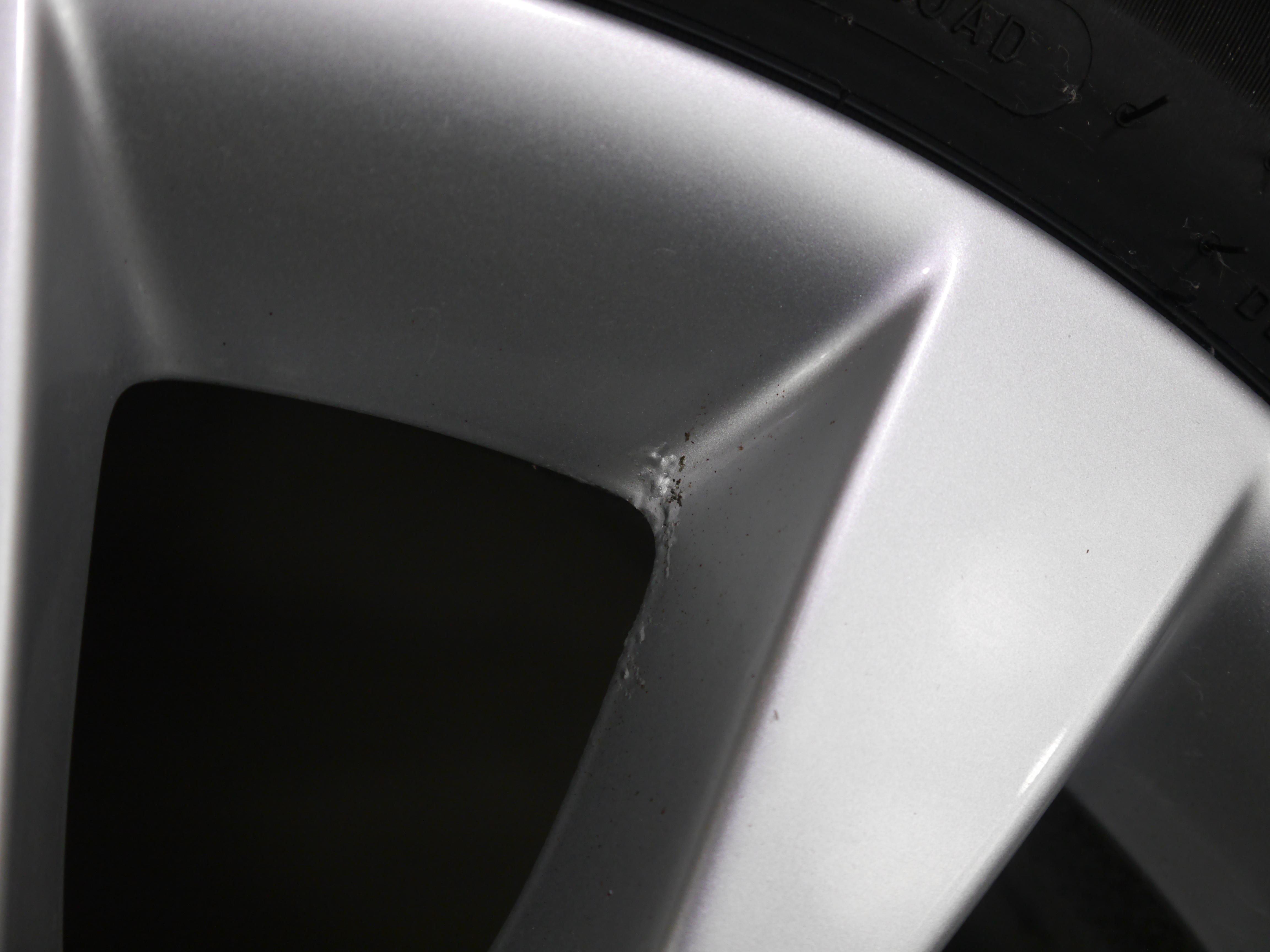 Audi A6 Aluradsatz – Winter 225/55 R17 101V – 4G0601025BH