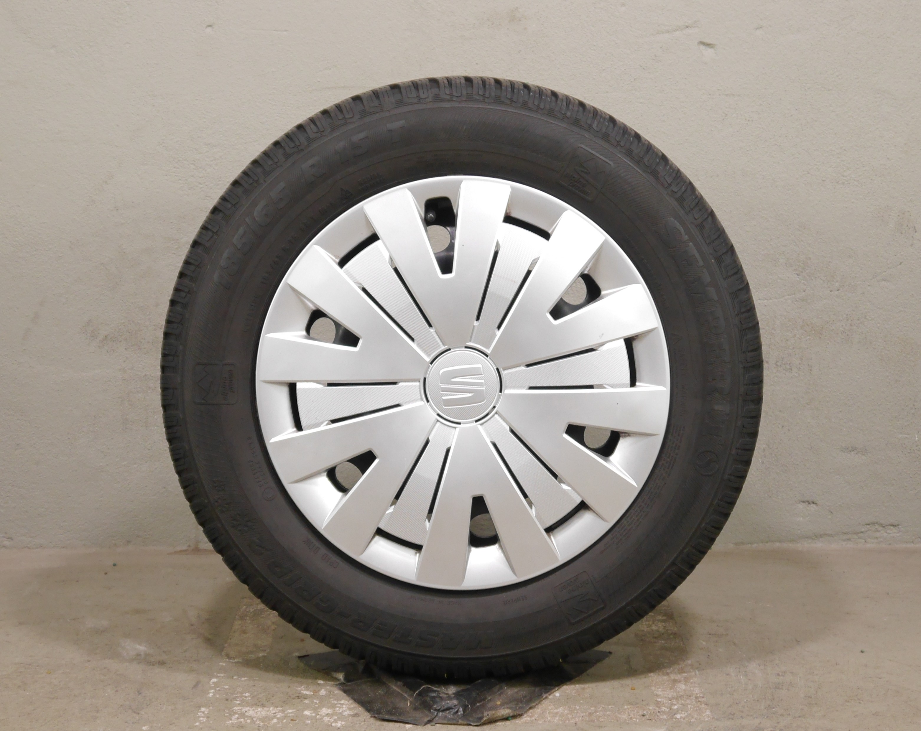 Seat Ibiza Stahlradsatz – Winter 185/65 R15 88T (AO) – 2Q0601027A/AC