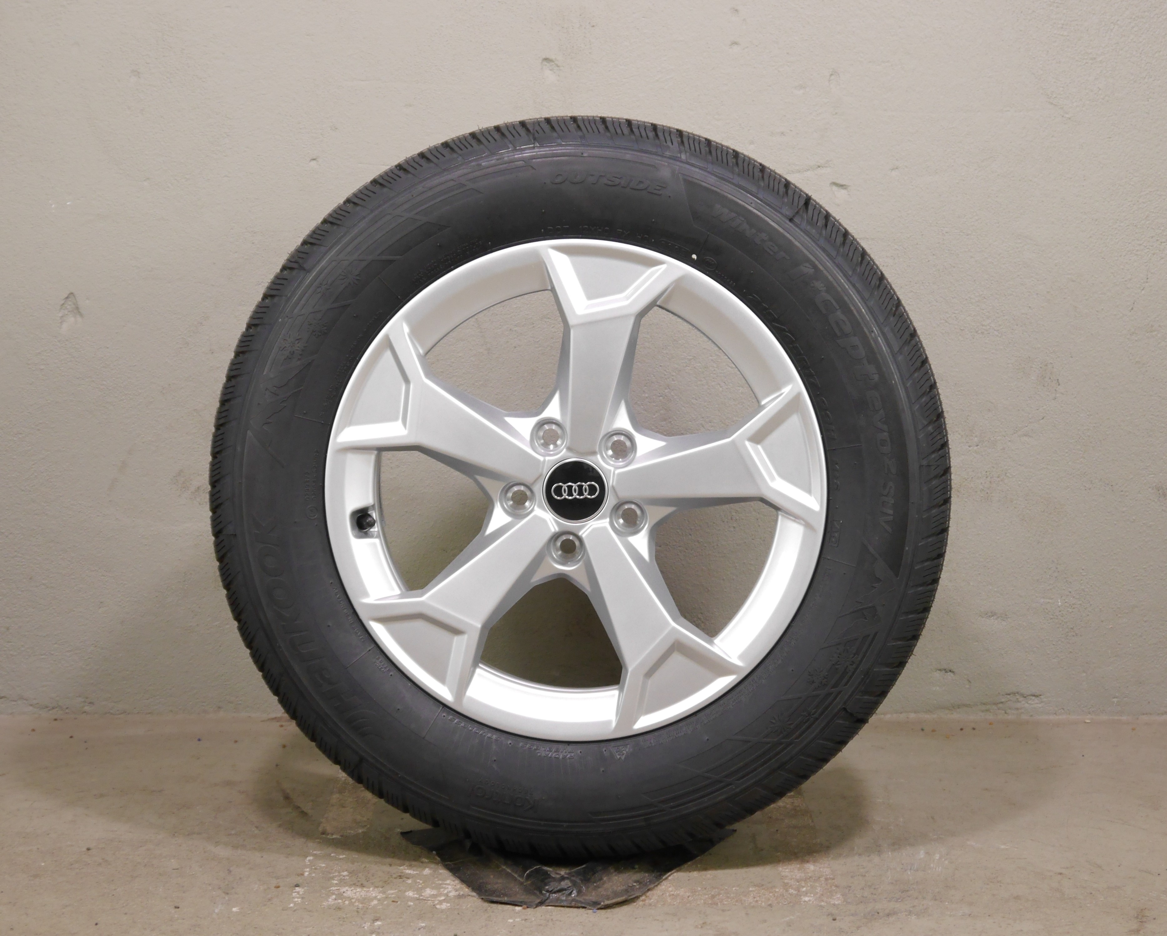 Audi Q3 Aluradsatz – Winter 215/65 R17 99H (AO) – 83A601025AL