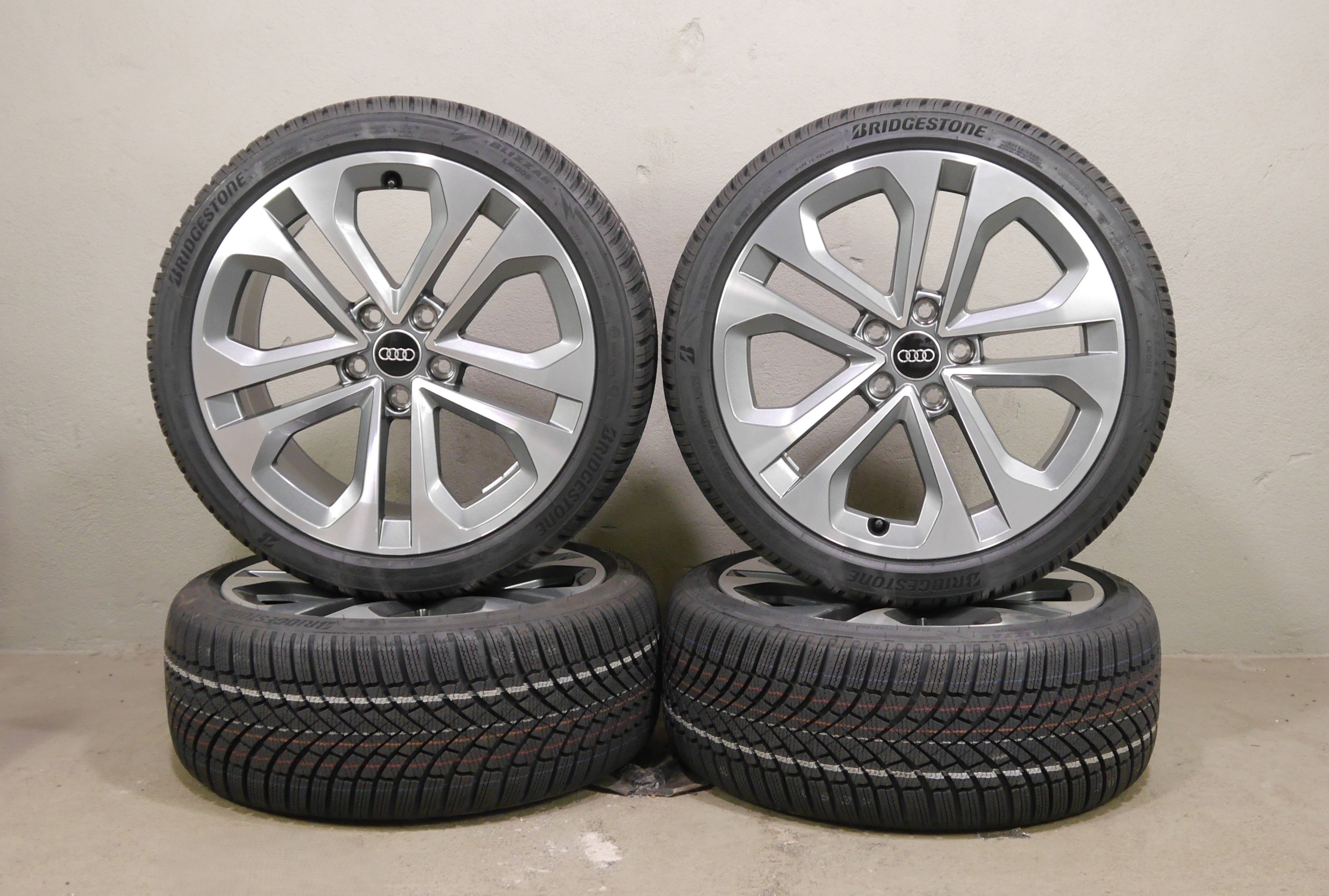 Audi A3 Aluradsatz – Winter 225/40 R18 92V (AO) – 8Y0601025CE