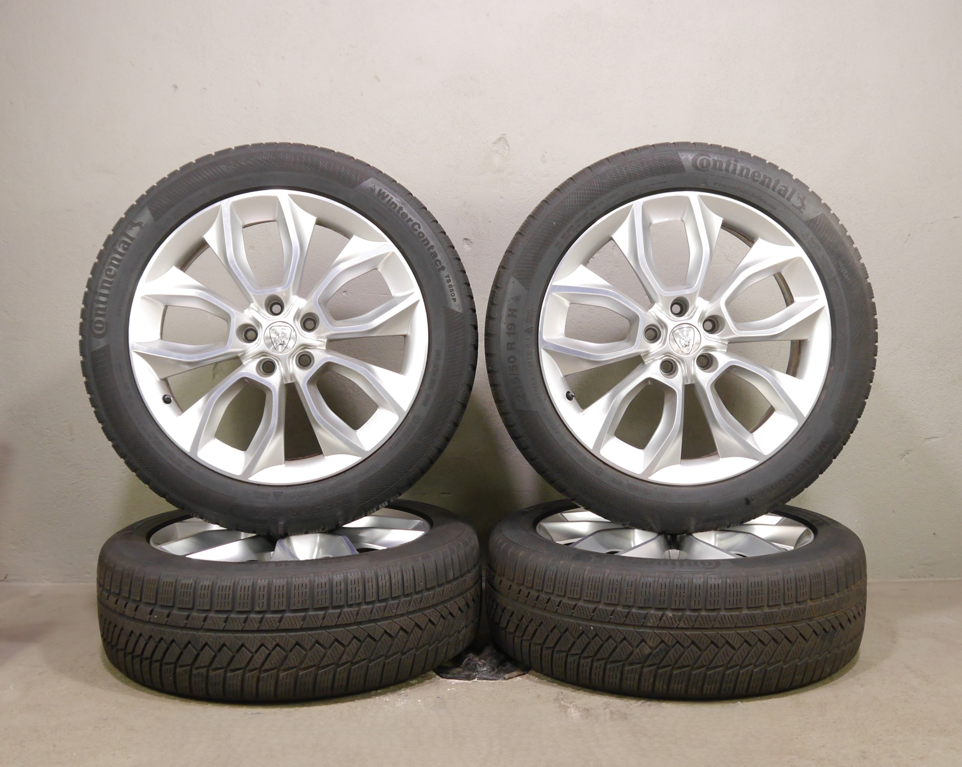ŠKODA Kodiaq Aluradsatz – Winter 235/50 R19 99H – 565601025 - Conti Seal