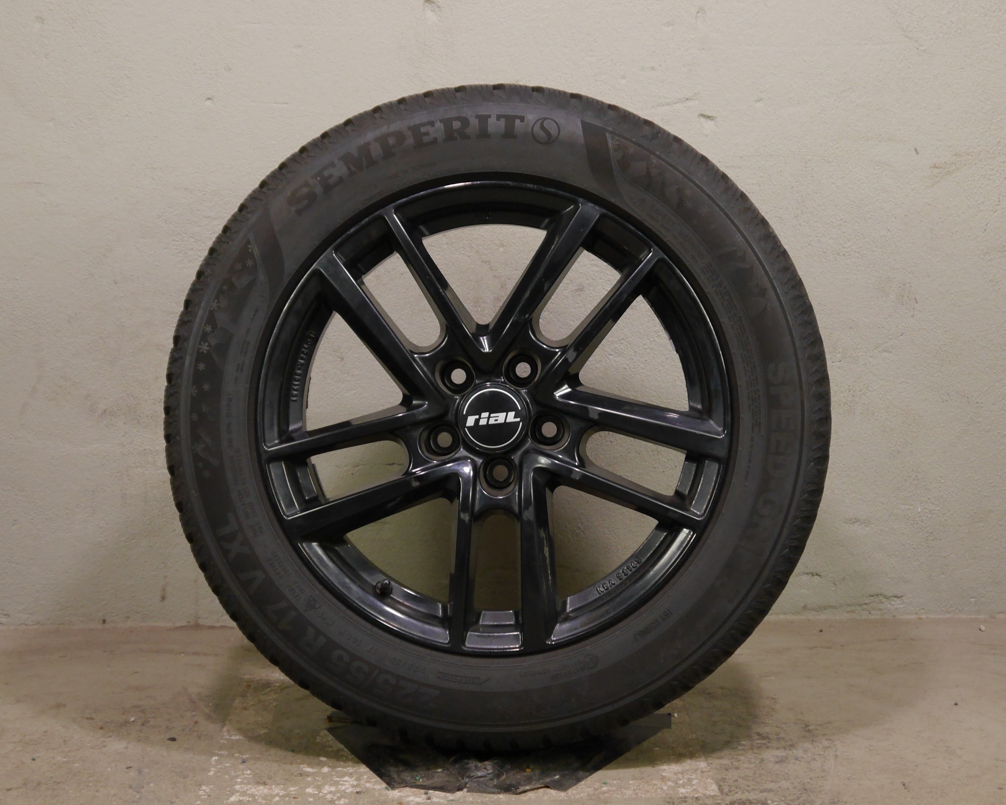ŠKODA Kodiaq (PS) Stahlradsatz – Winter 225/55 R17 101V – KBA53165