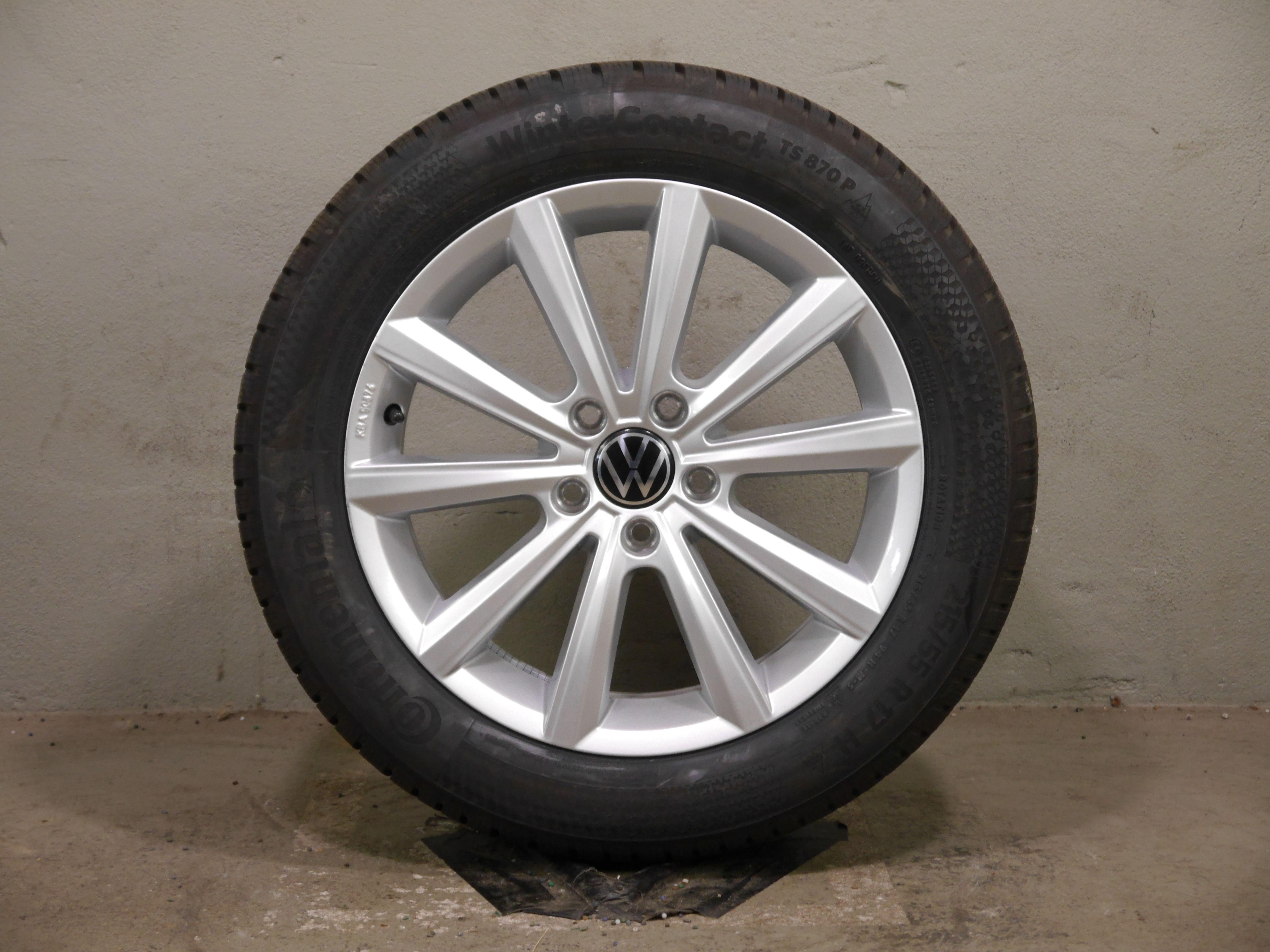 VW Passat Aluradsatz – Winter 215/55 R17 94H – 3G0071497C