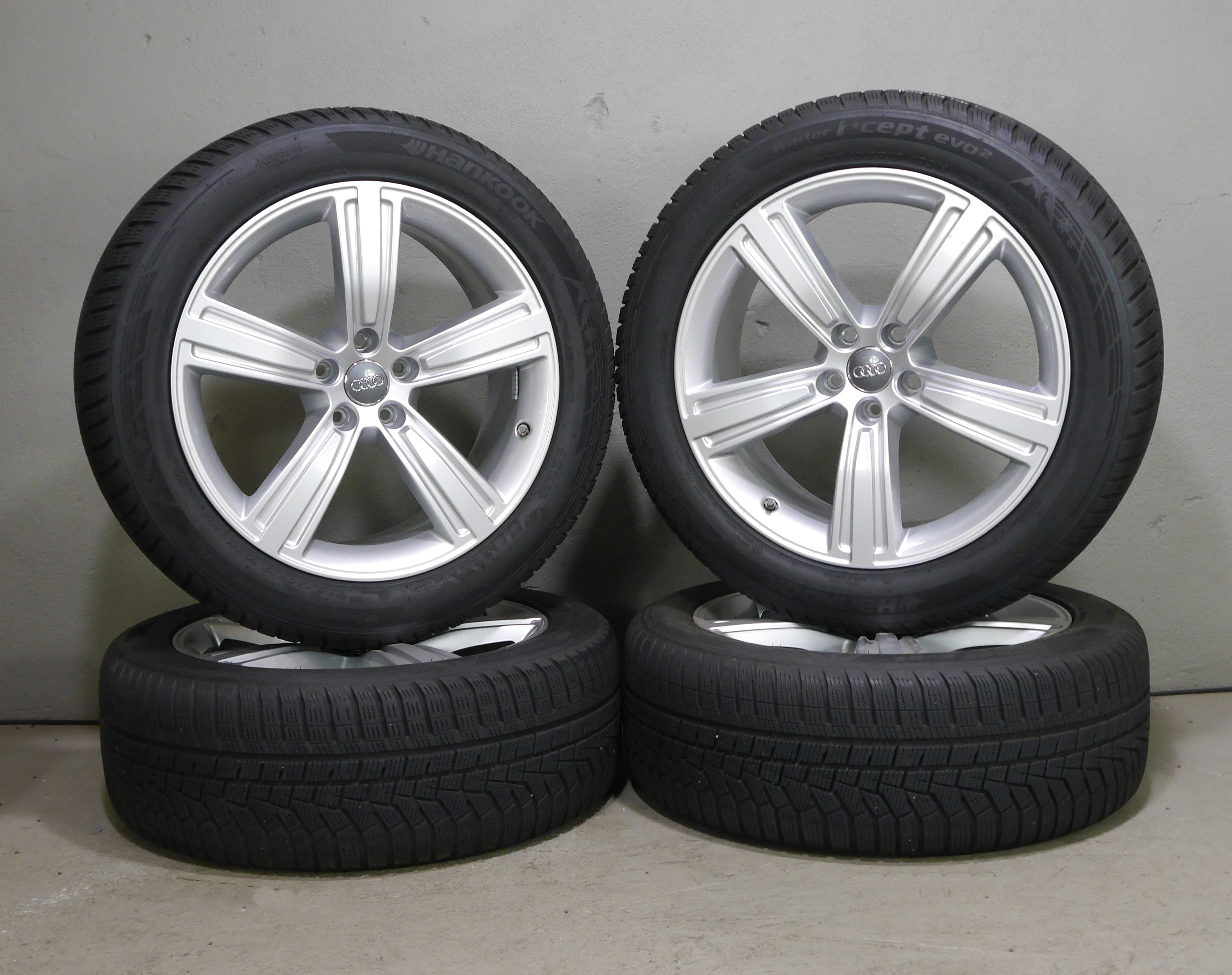 Audi A8 Aluradsatz – Winter 235/50 R19 103H – 4N0601025J  mit RDKS
