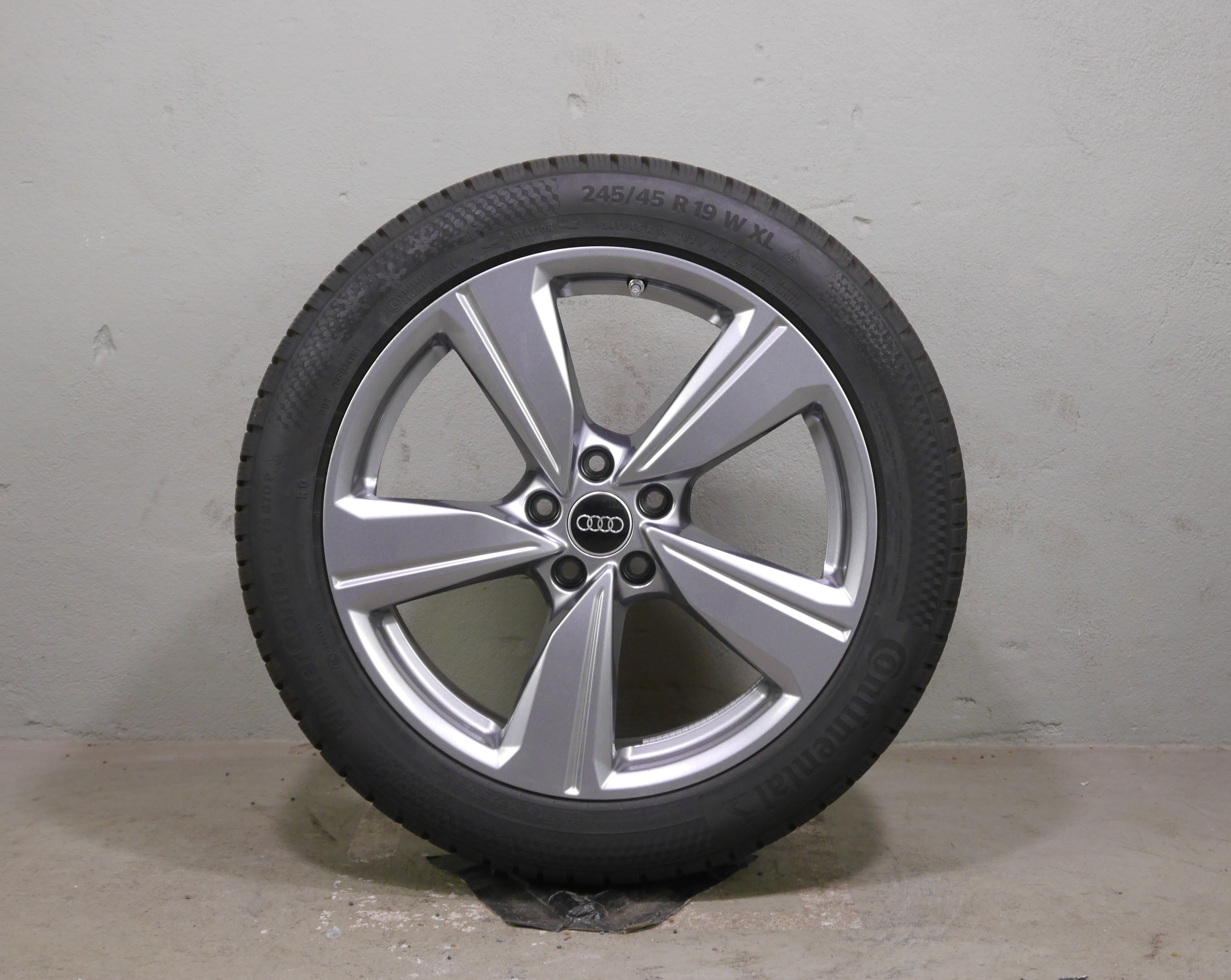 Audi A6 Aluradsatz – Winter 245/45 R19 102W (AO) – 4P0601025G mit RDKS