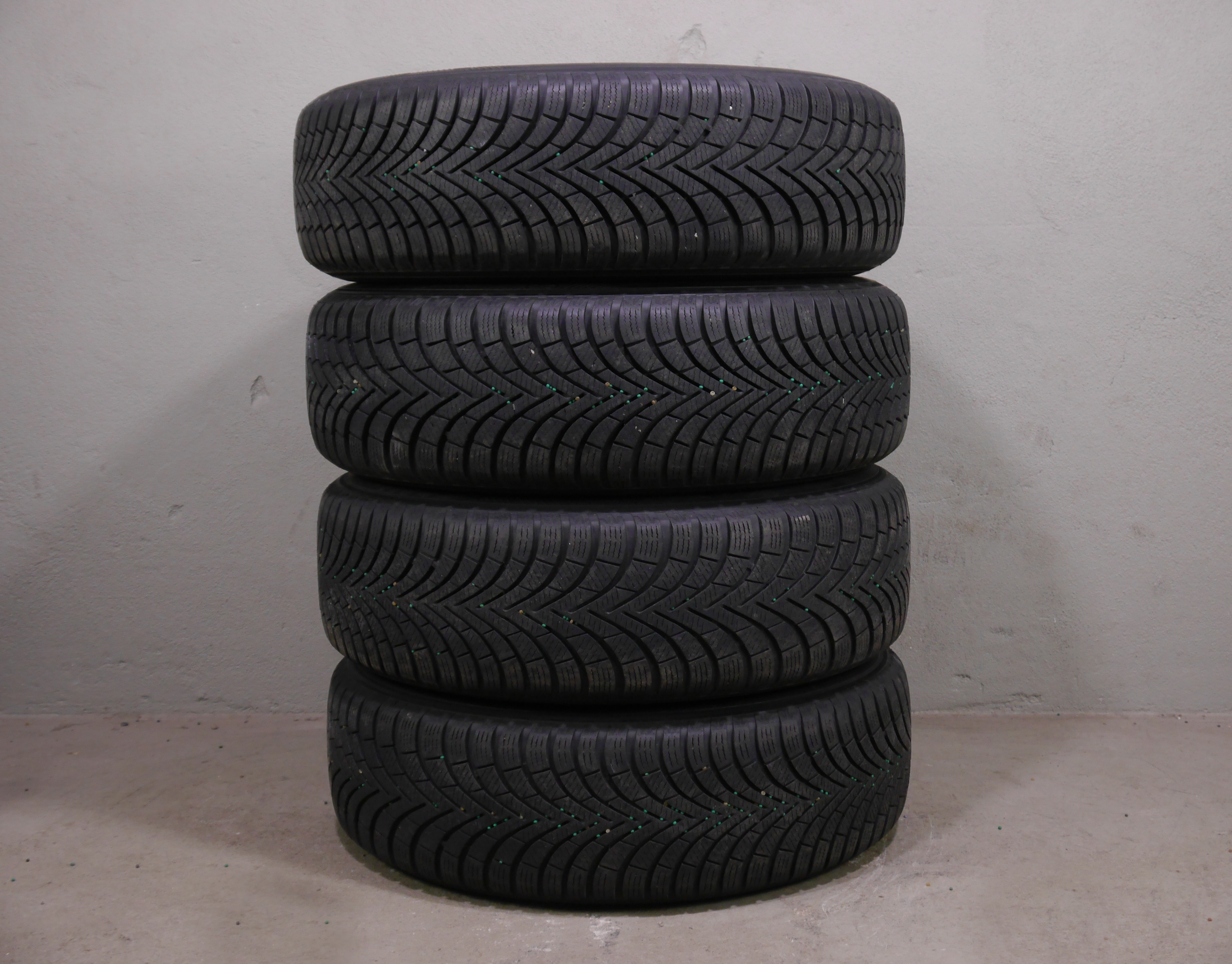 ŠKODA Kodiaq Stahlradsatz – Winter 215/65 R17 103V – KBA44553