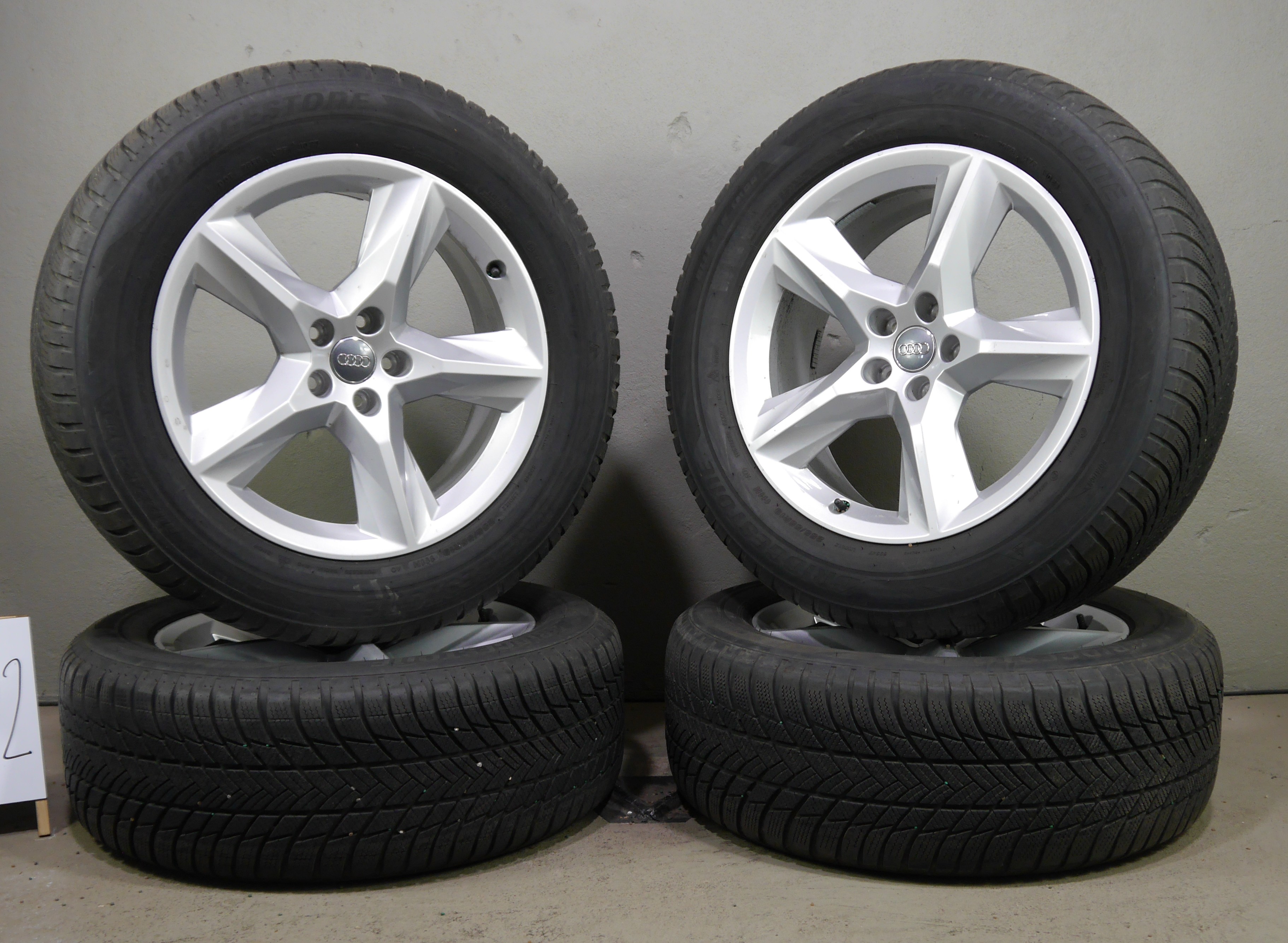 Audi Q7 Aluradsatz – Winter 255/55 R19 111H – 4M0601025F