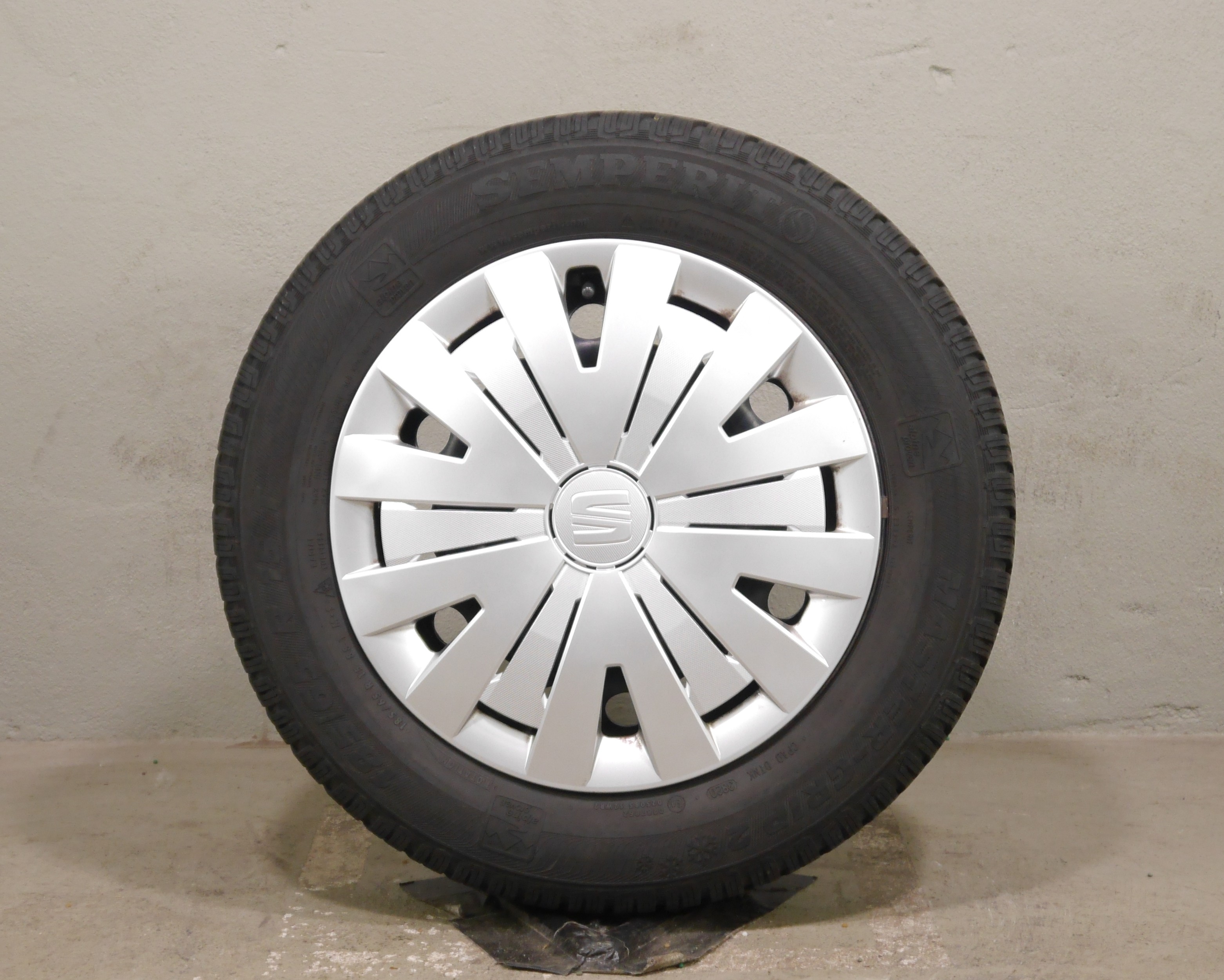 Seat Ibiza Stahlradsatz – Winter 185/65 R15 88T (AO) – 2Q0601027A/AC