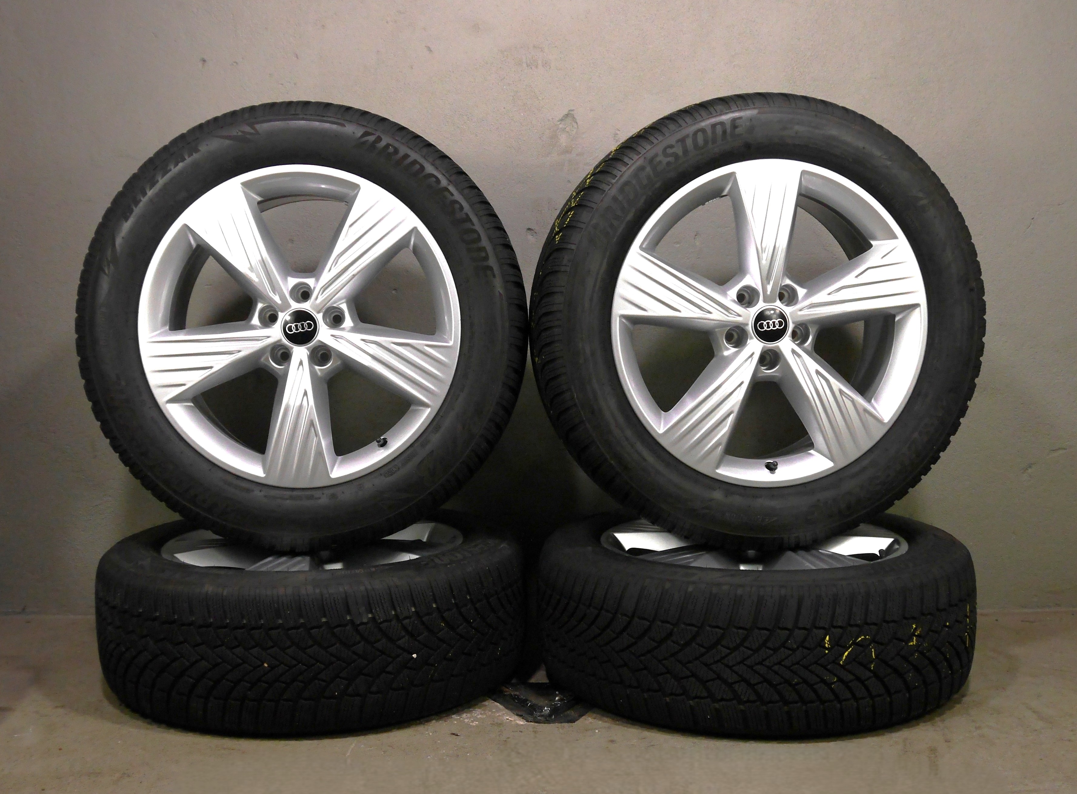 Audi Q4 e-tron Aluradsatz – Winter 235/55 R19 101T, 255/50 R19 103T (AO) 89A601025B