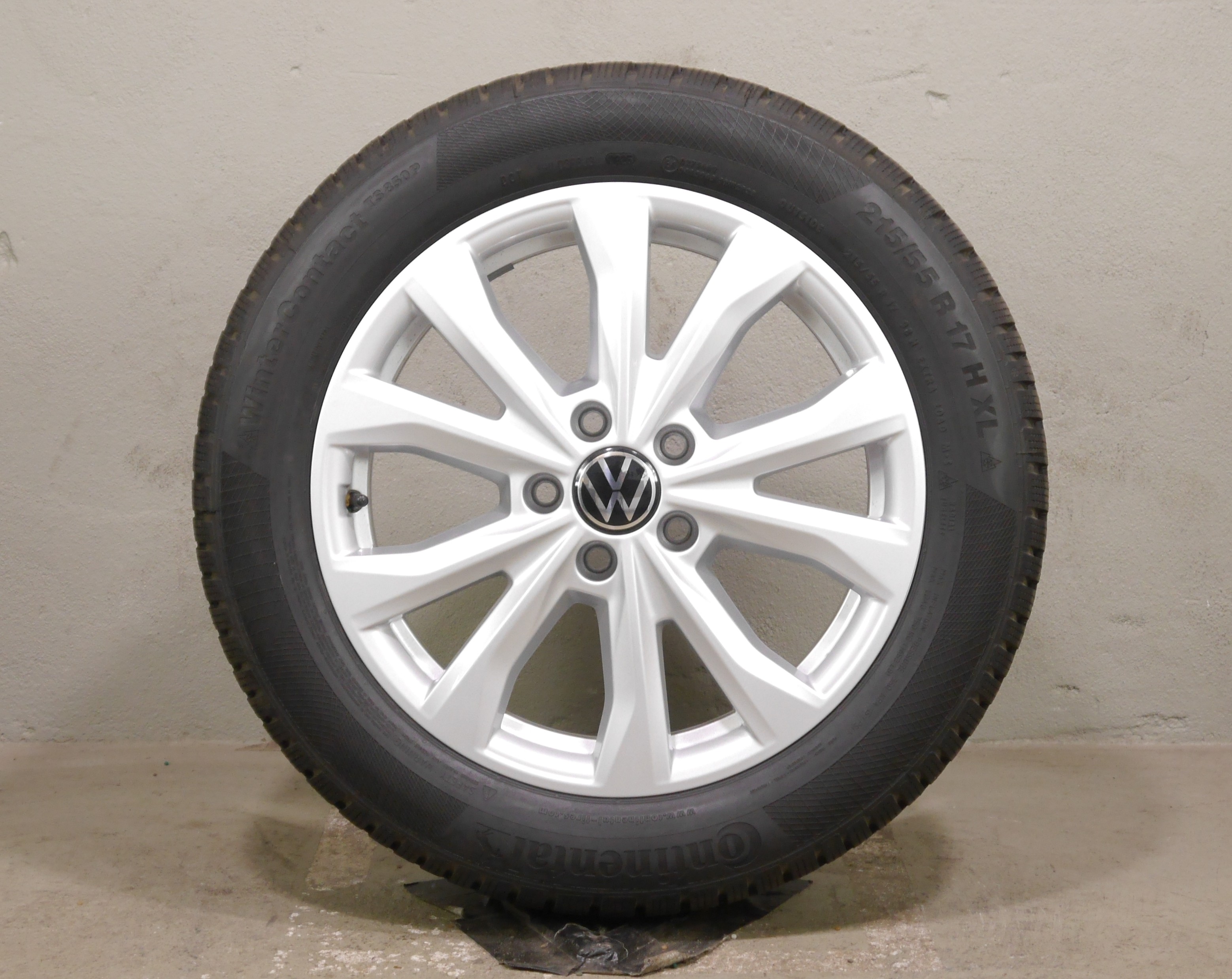 VW Caddy Maxi Aluradsatz – Winter 215/55 R17 98H – 2K7601025A