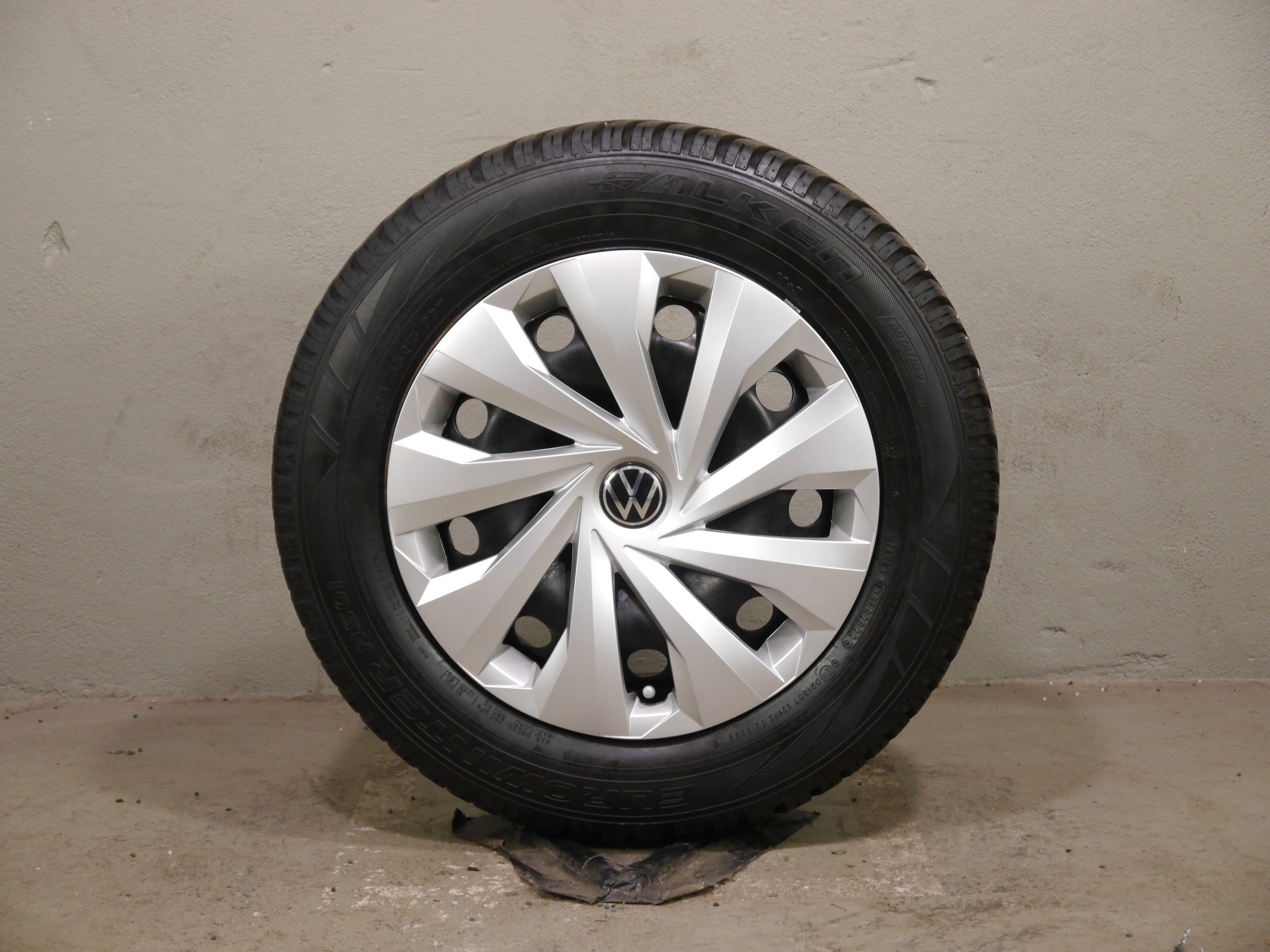 VW Polo (AE) – Stahlradsatz Winter 185/65 R15 88T – 2Q0601027AG/AH