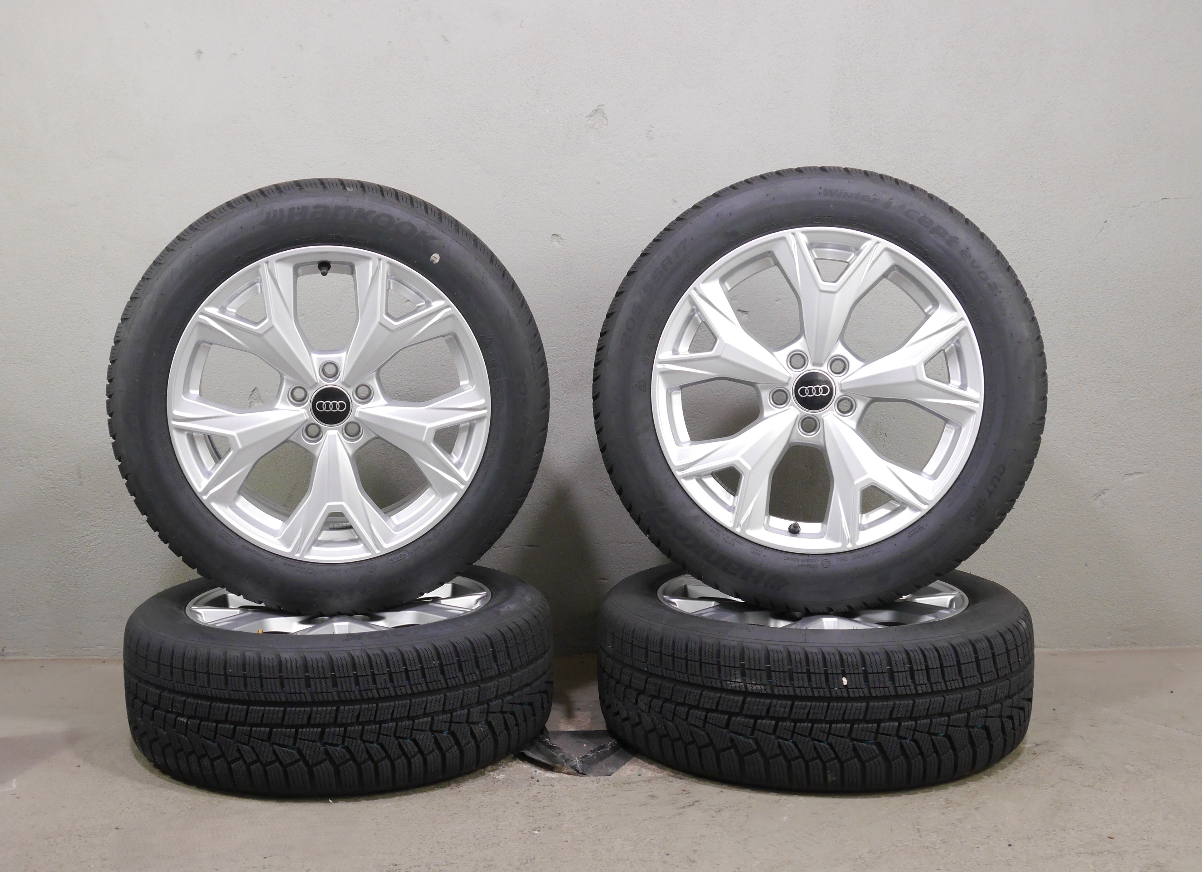 Audi A1 allstreet Aluradsatz – Winter 205/55 R17 95V (AO) – 82A601025S