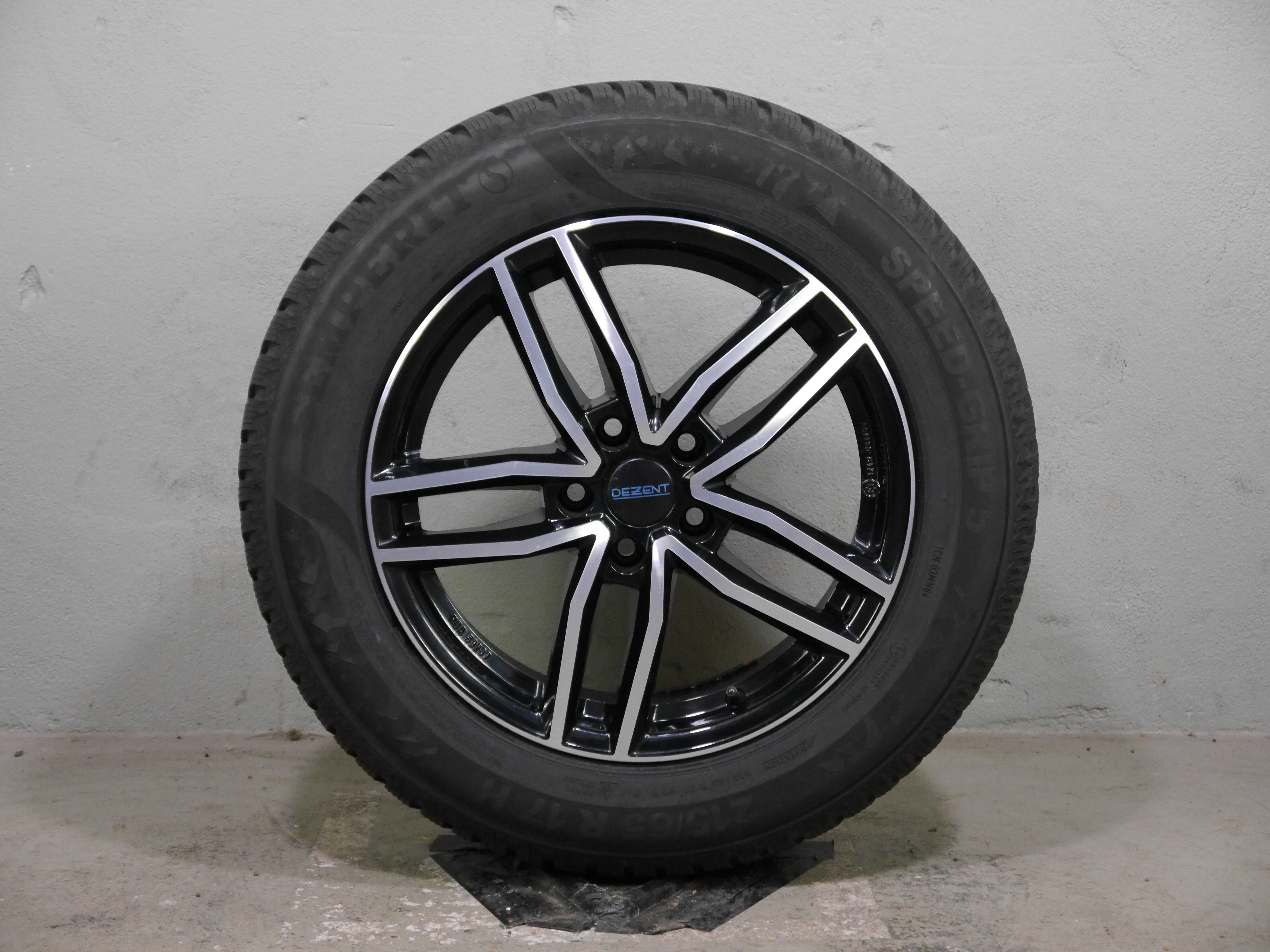 VW Touran Aluradsatz – Winter 215/65 R17 99H – KBA53207