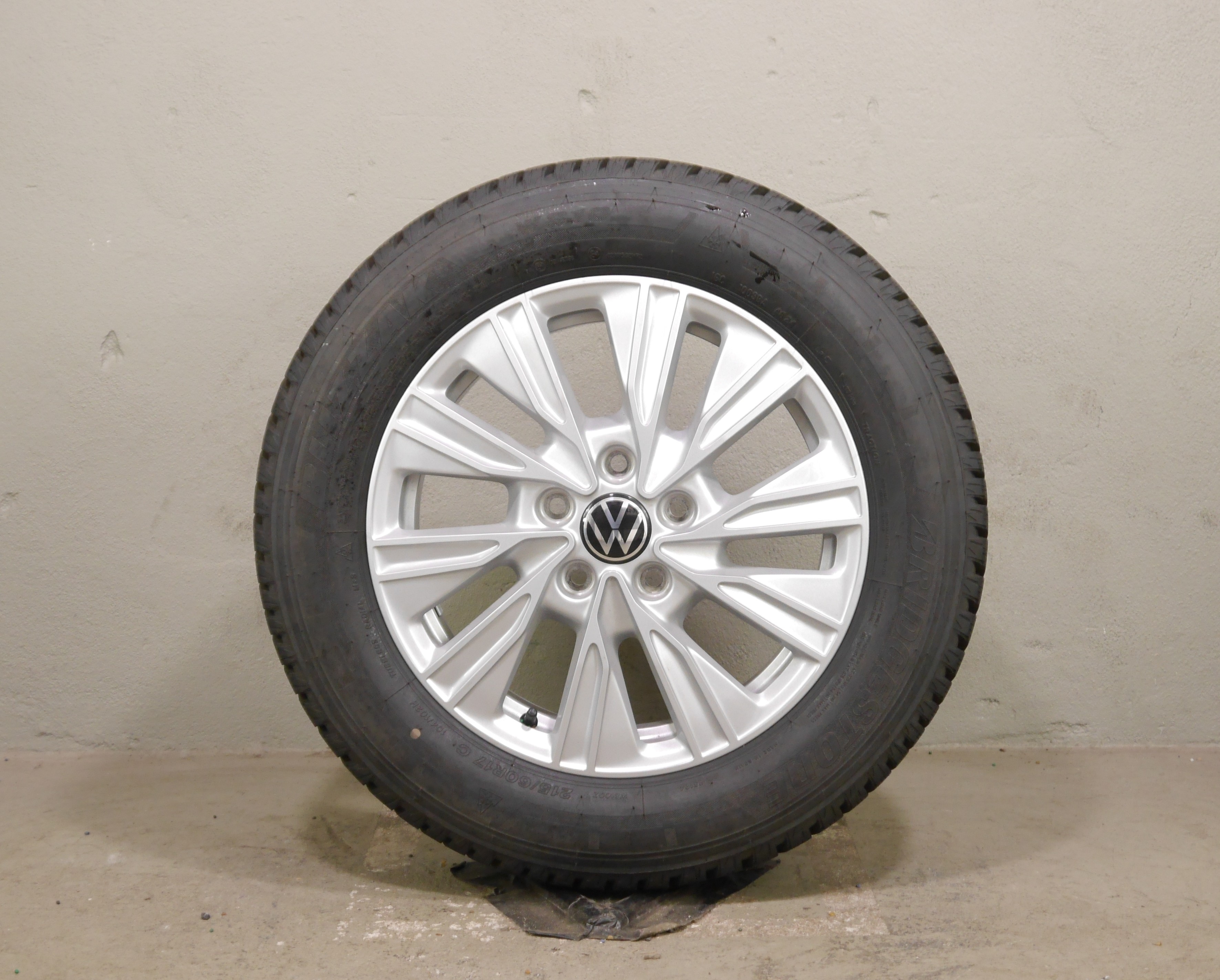 VW T6 California (ST) Aluradsatz – Winter 215/60 R17 104/102H - 7T0601025A