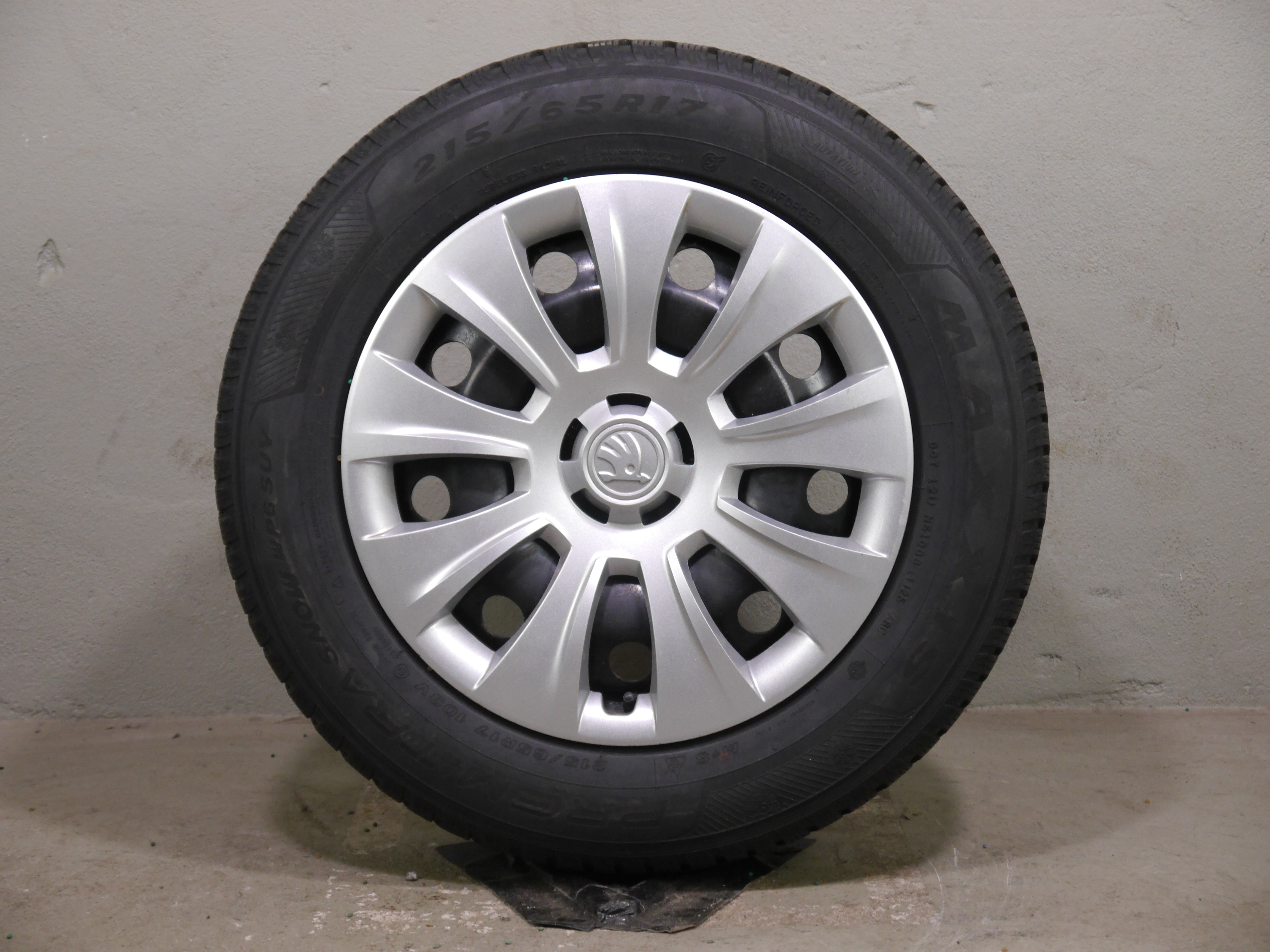 ŠKODA Kodiaq Stahlradsatz – Winter 215/65 R17 103V – KBA44553