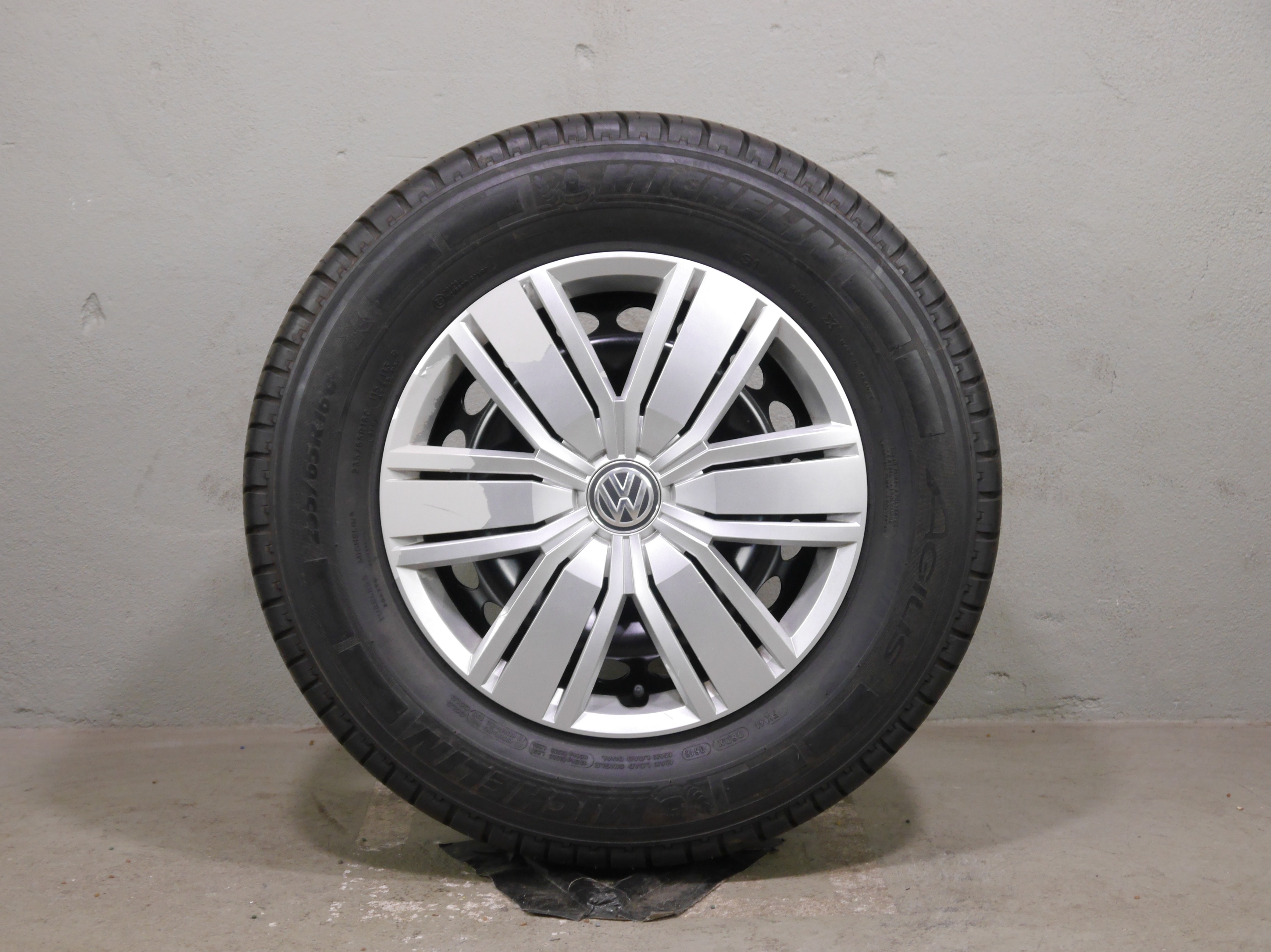 VW Crafter Stahlradsatz – Sommer 235/65 R16 115/113R - 2N0601027L