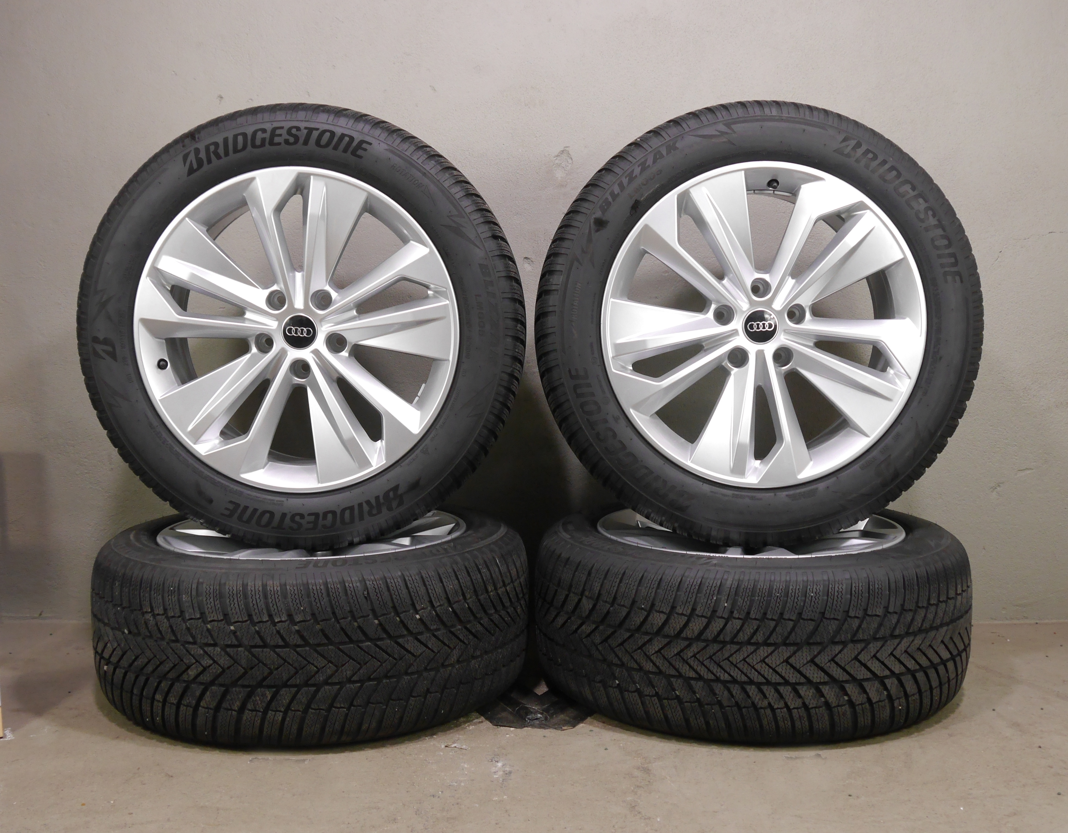 Audi Q6 e-tron Aluradsatz – Winter 255/50 R20 109H  285/45 R20 112H (RO) – 85H601025BP/85H601025BQ