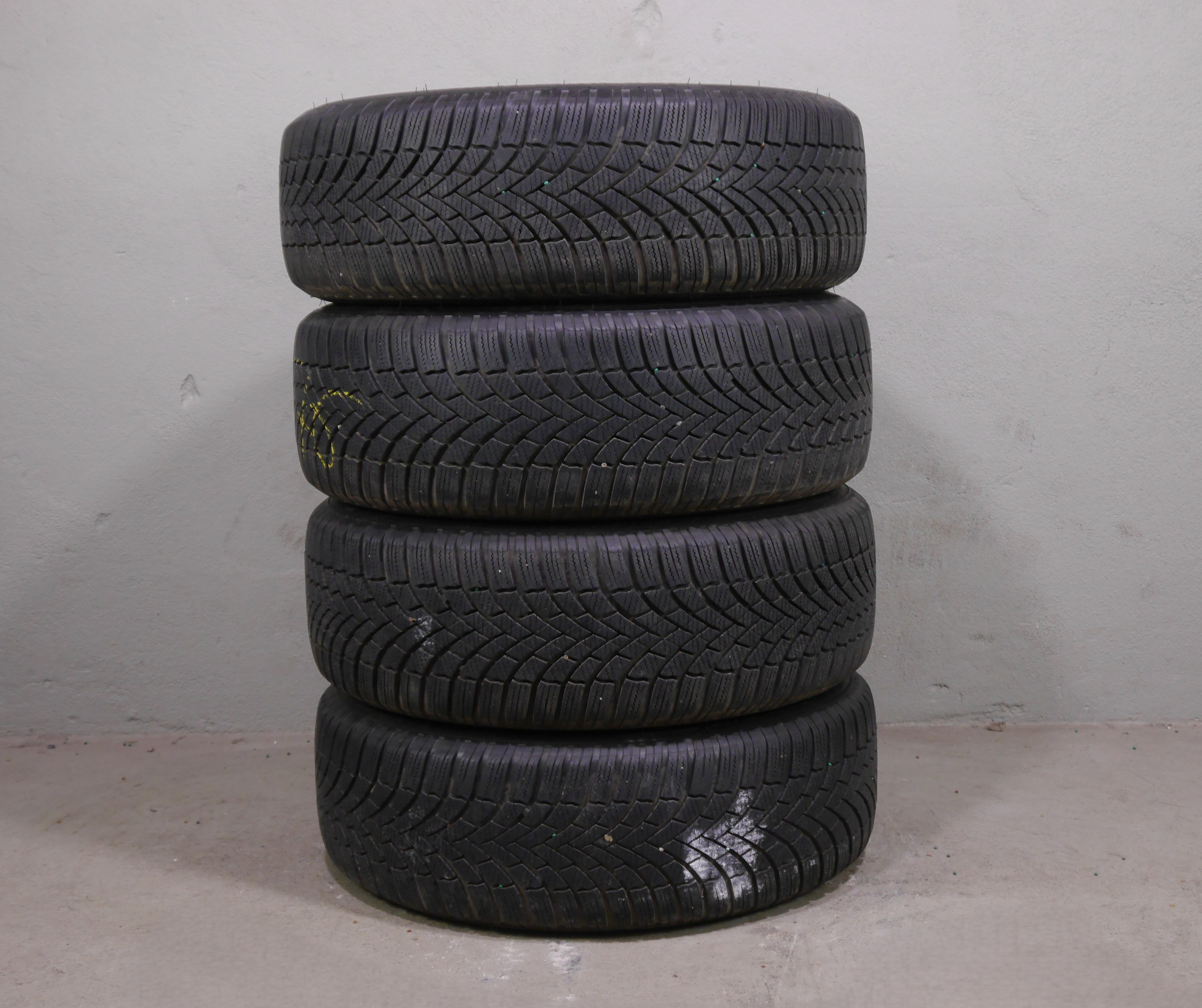 Volkswagen Golf Variant Stahlradsatz – Winter 205/55 R16 91H – 5Q0601027BQ
