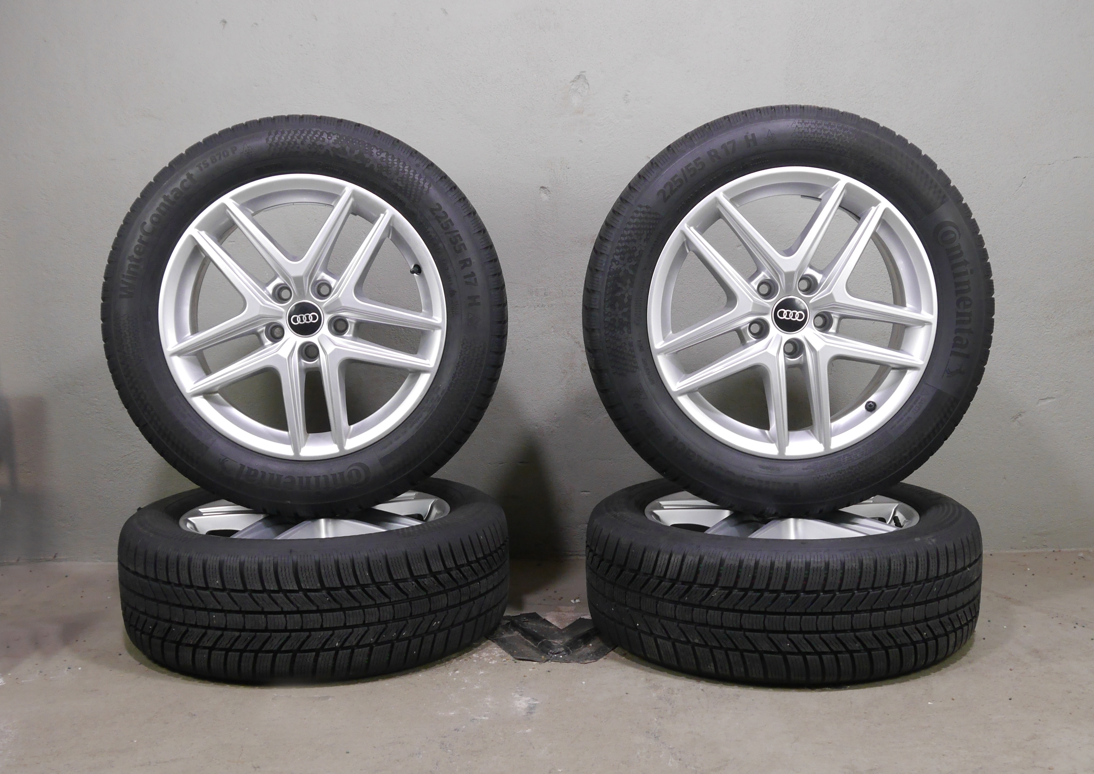 Audi A4 Allroad Aluradsatz – Winter 225/55 R17 97H – 8W9601025D