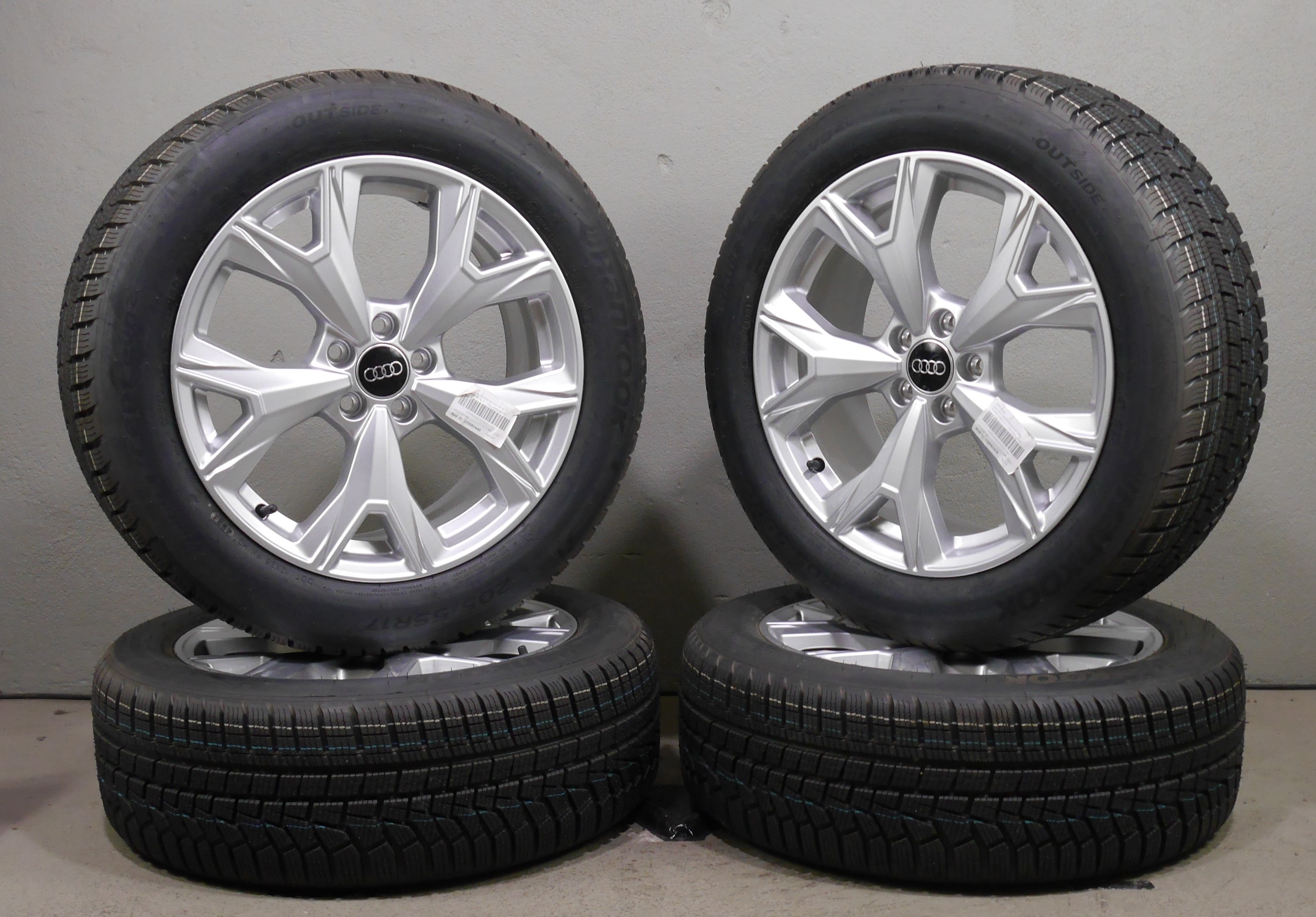 Audi A1 allstreet Aluradsatz – Winter 205/55 R17 95V(AO) – 82A601025S