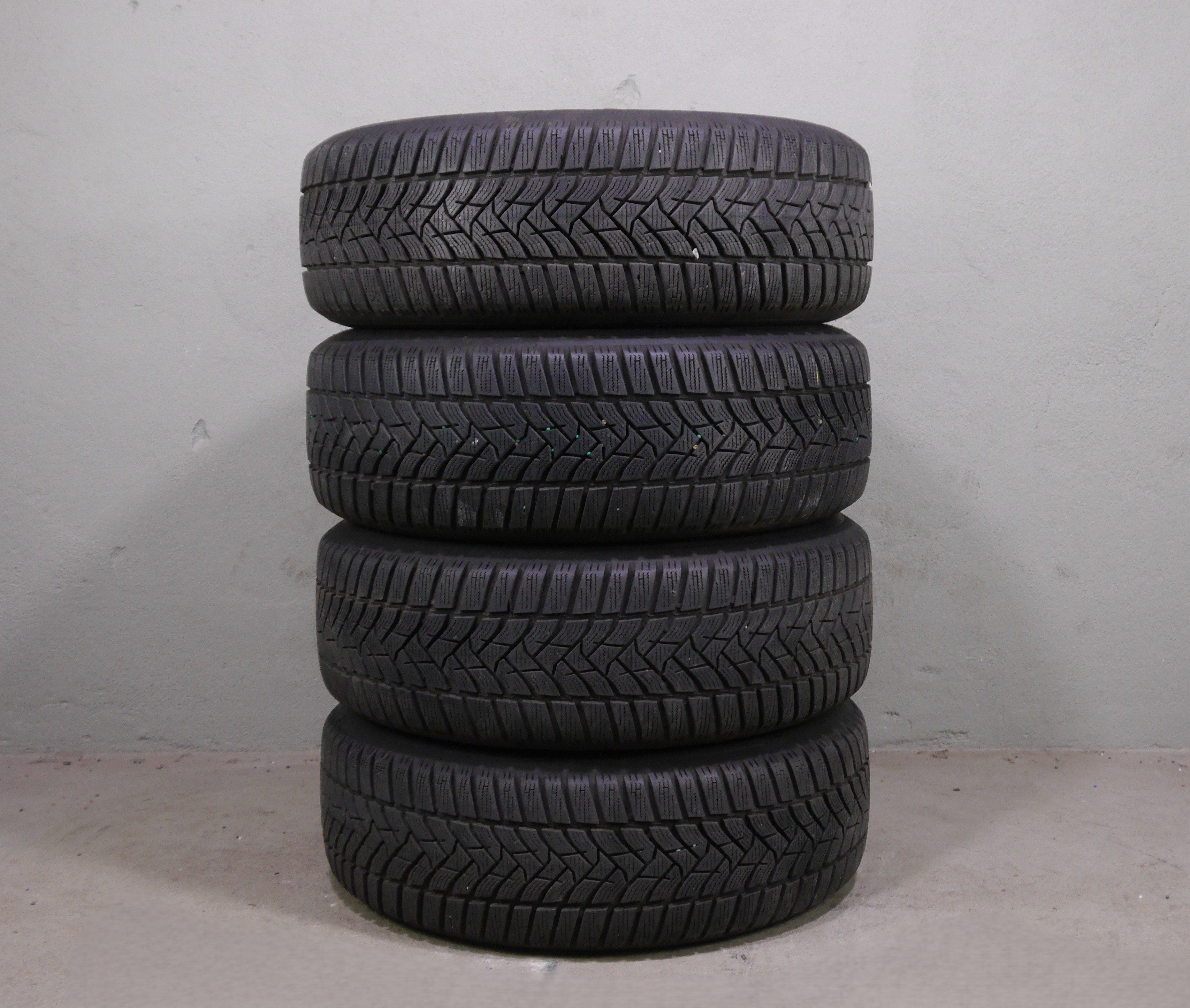 VW Passat Variant CB Stahlradsatz – Winter 215/60 R16 95H – 3Q0601027C