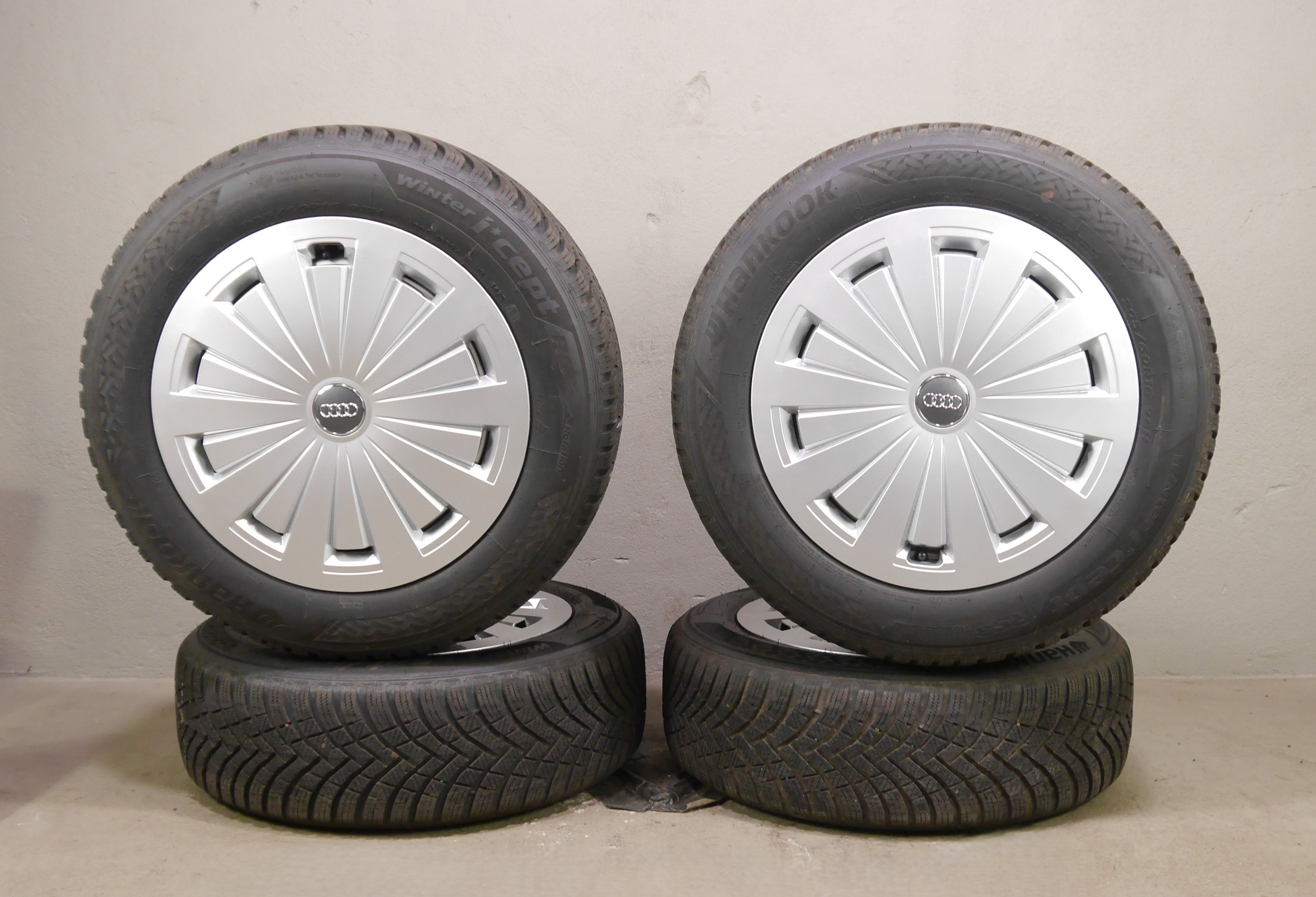Audi A4 Aluradsatz – Winter 205/60 R16 92H (AO) – 8W0601025-