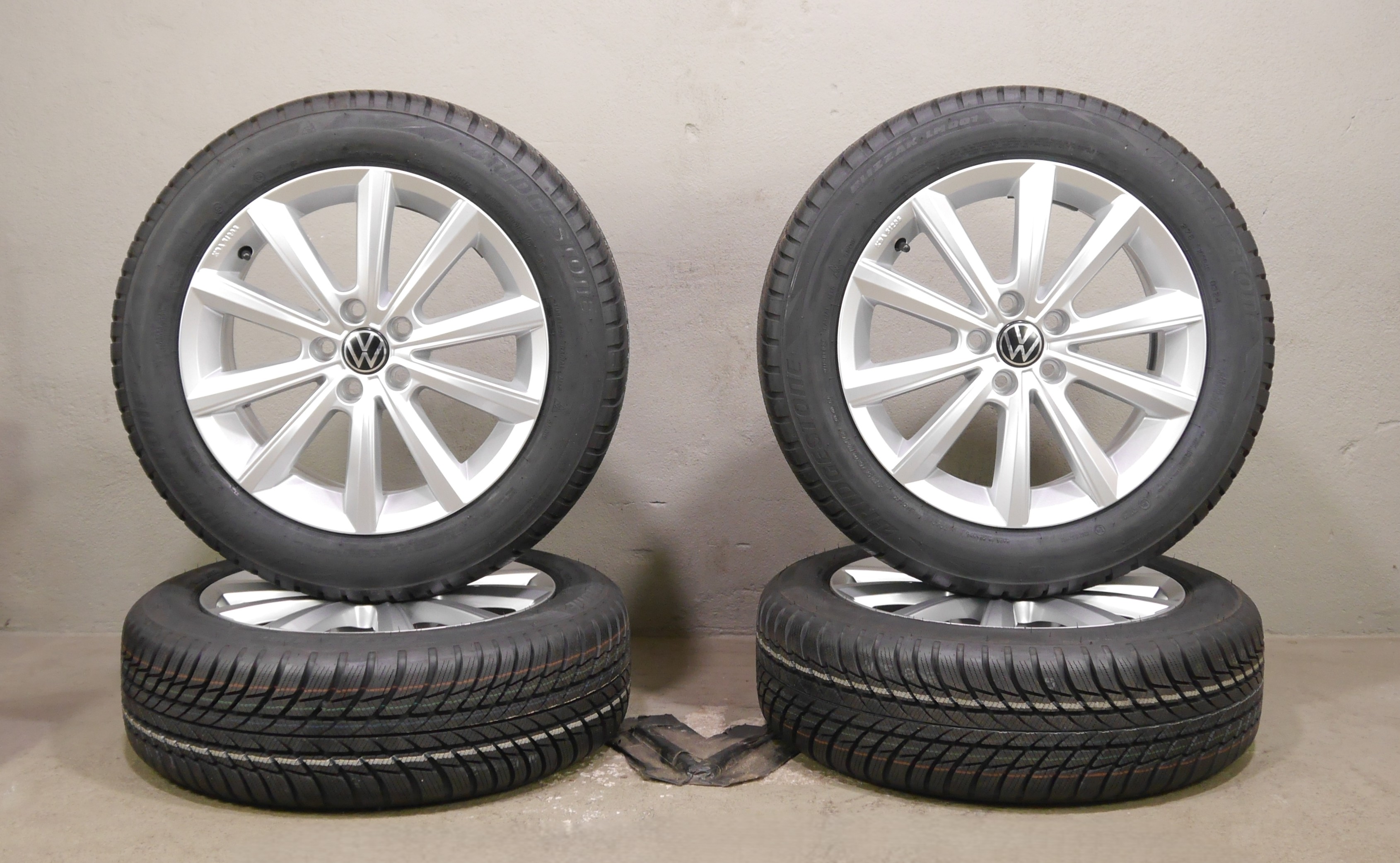 VW Polo (AW) Aluradsatz – Winter 185/60 R16 90H – 2G0601025AF