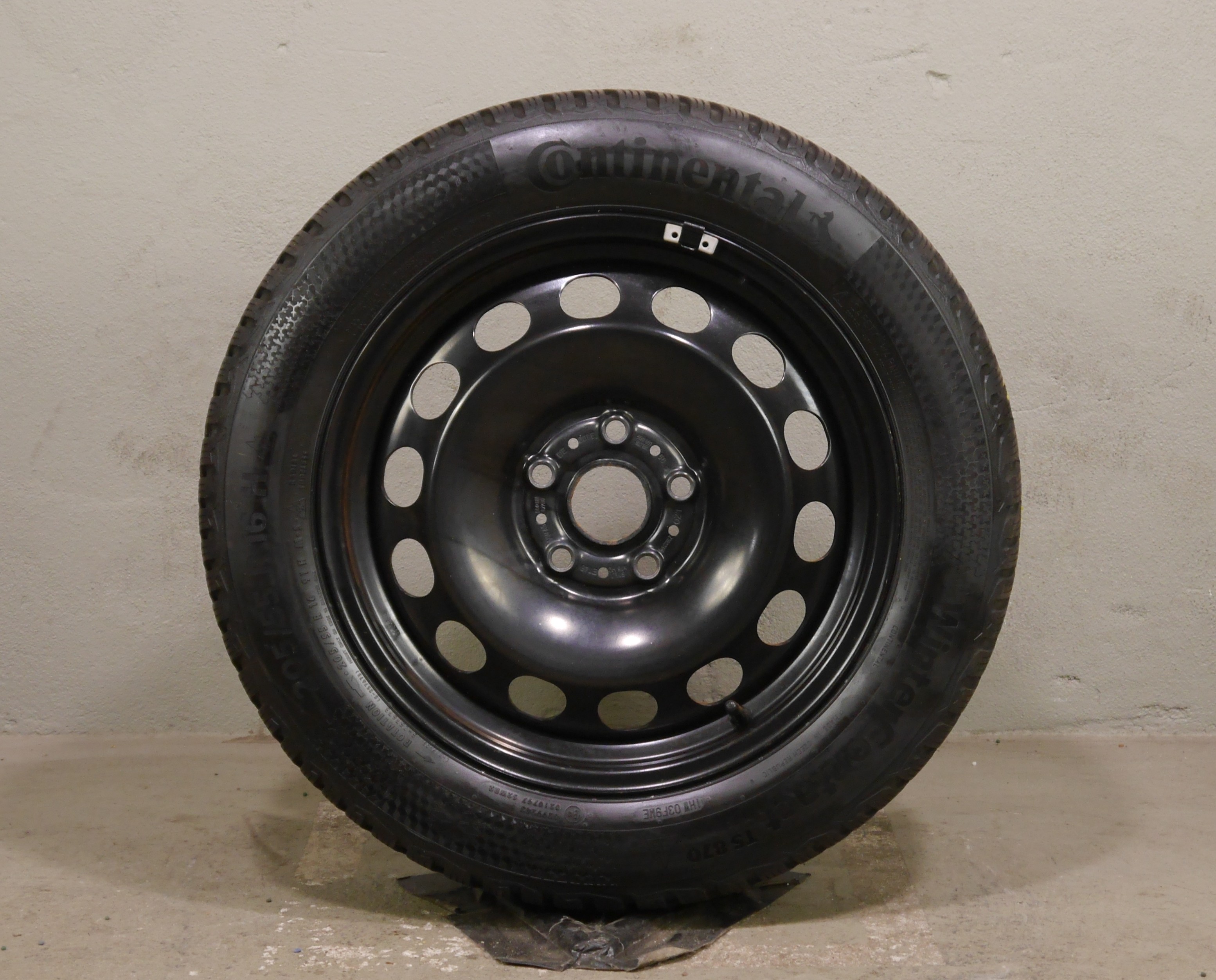 VW Golf (CG) Stahlradsatz – Winter 205/55 R16 91H – 5Q0601027BR