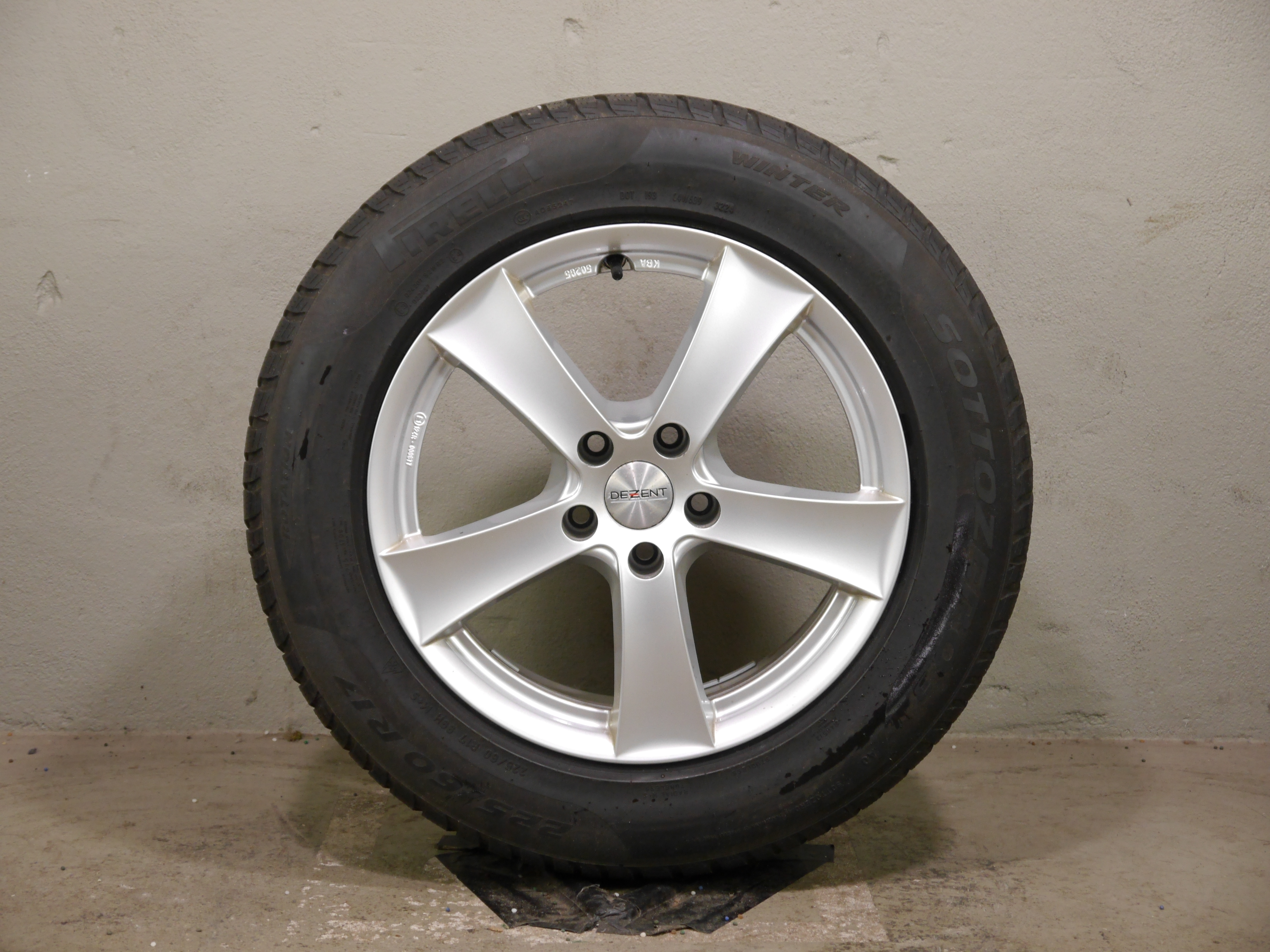 Audi A6 Aluradsatz – Winter 225/60 R17 99H (AO) – KBA50295