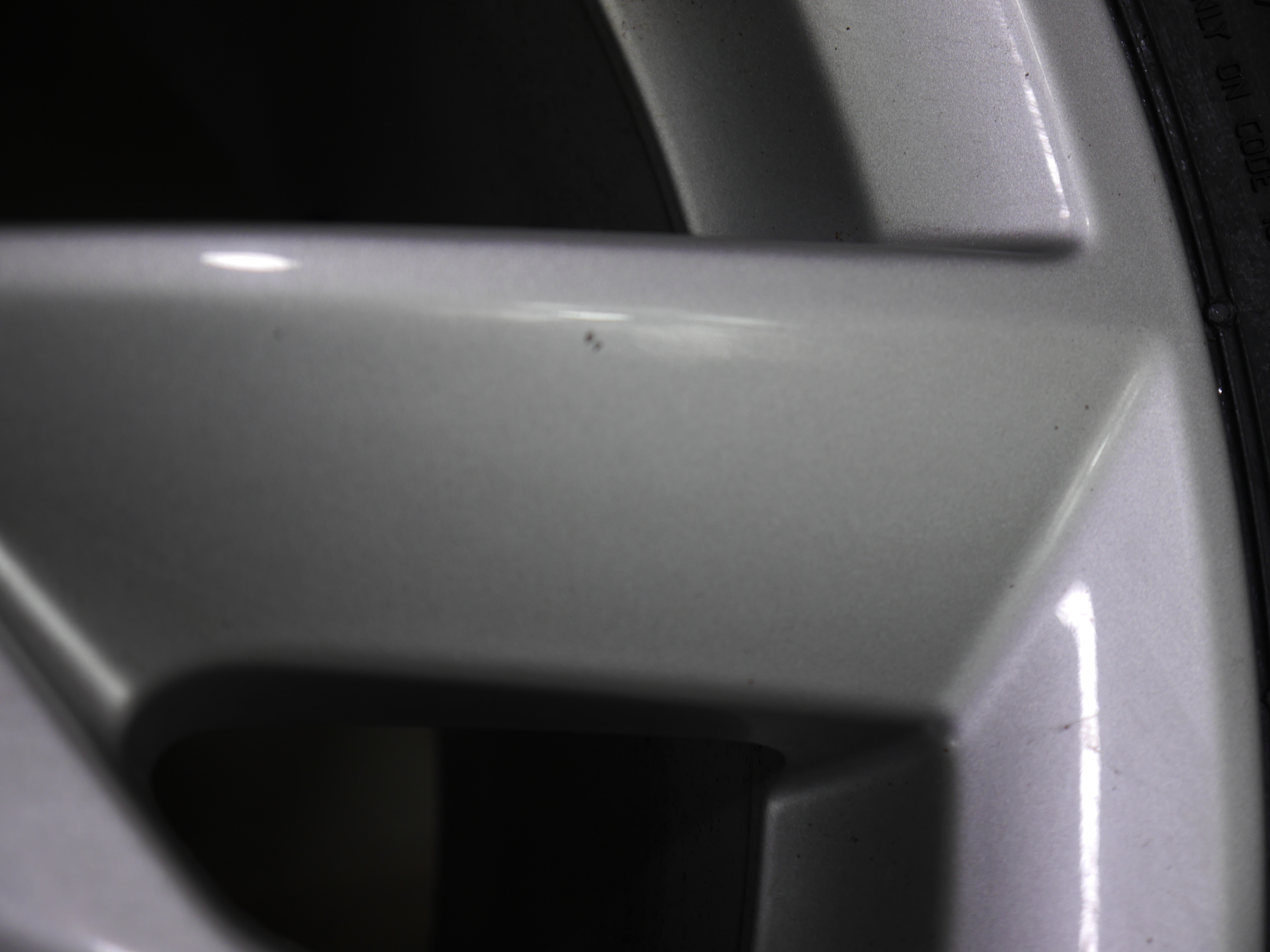 Audi A4 (8W) Aluradsatz – Winter 205/60 R16 96H – 8W0601025B