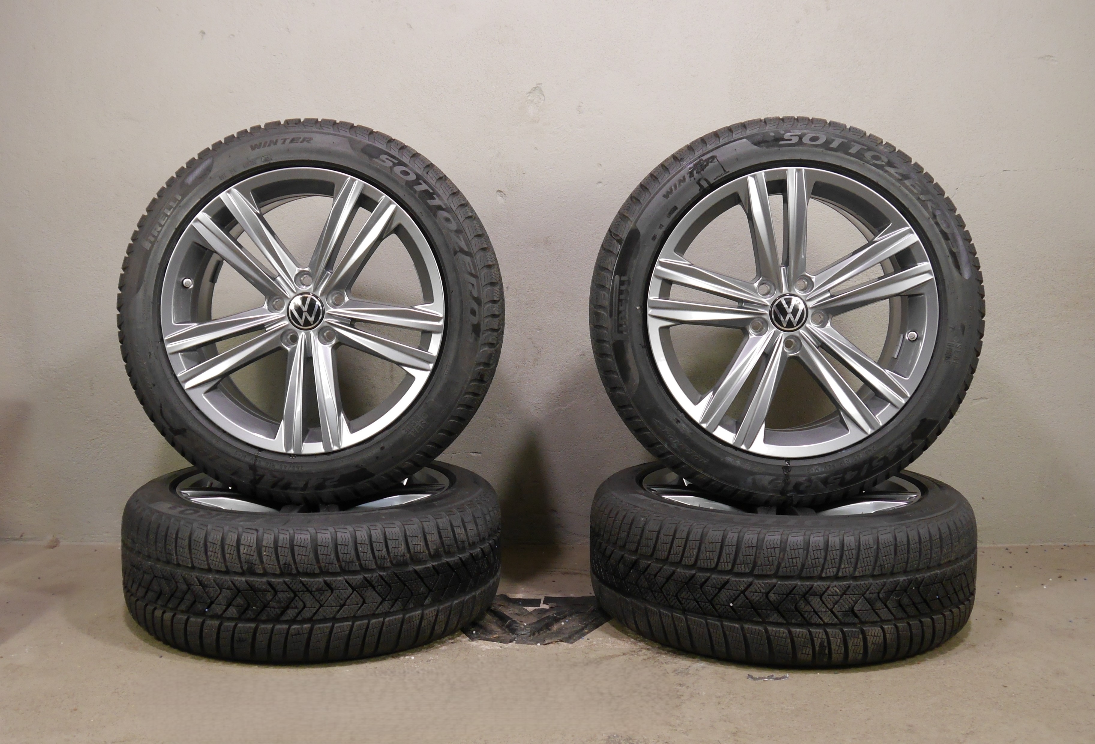 Volkswagen Arteon Shooting Alurad – Winter 245/45 R18 96V – 3G8601025N - SEAL
