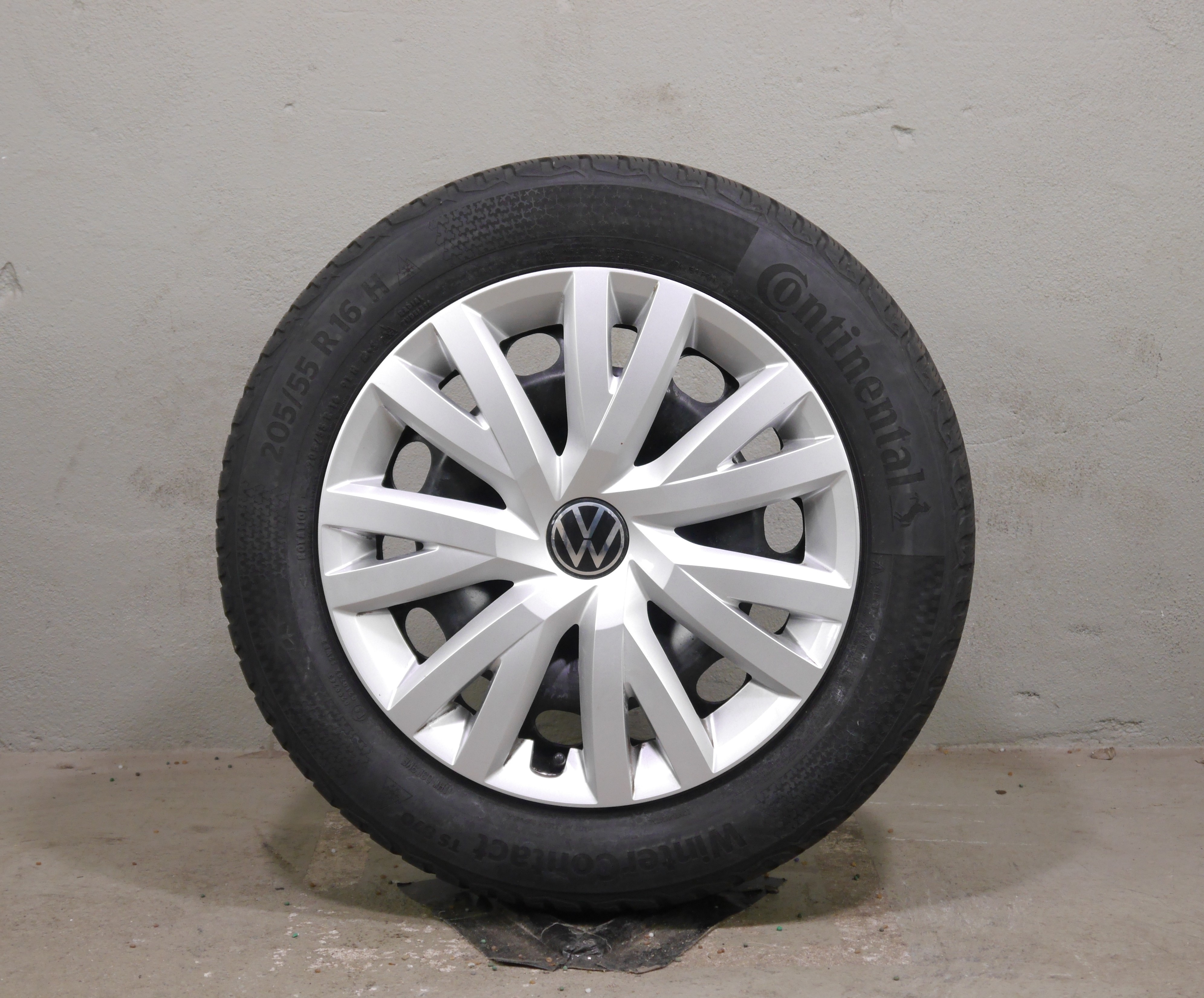 VW Golf Stahlradsatz – Winter 205/55 R16 91H – 5Q0601027BQ